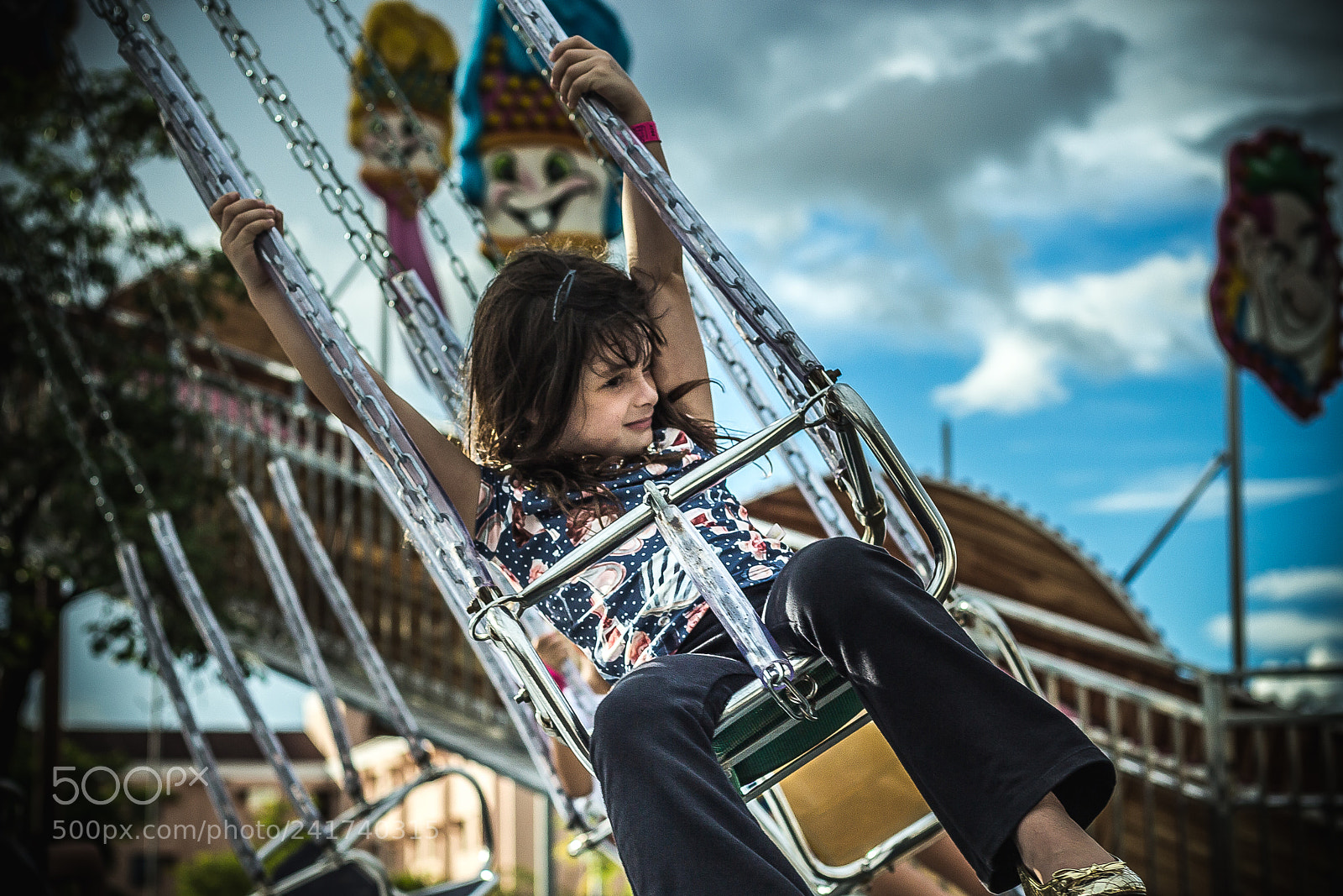 Canon EOS 700D (EOS Rebel T5i / EOS Kiss X7i) sample photo. Child in the park photography