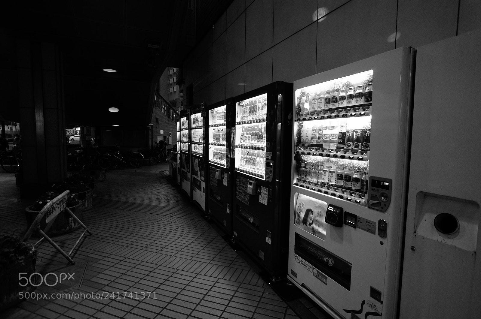 Sony Alpha NEX-5T sample photo. Bending machine photography