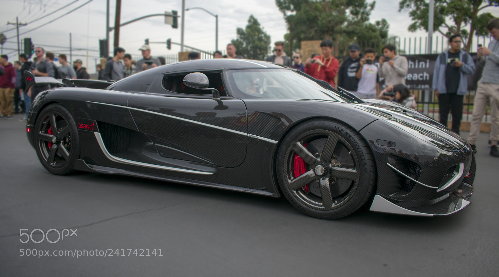 Nikon D3400 sample photo. Koenigsegg agera rs draken photography