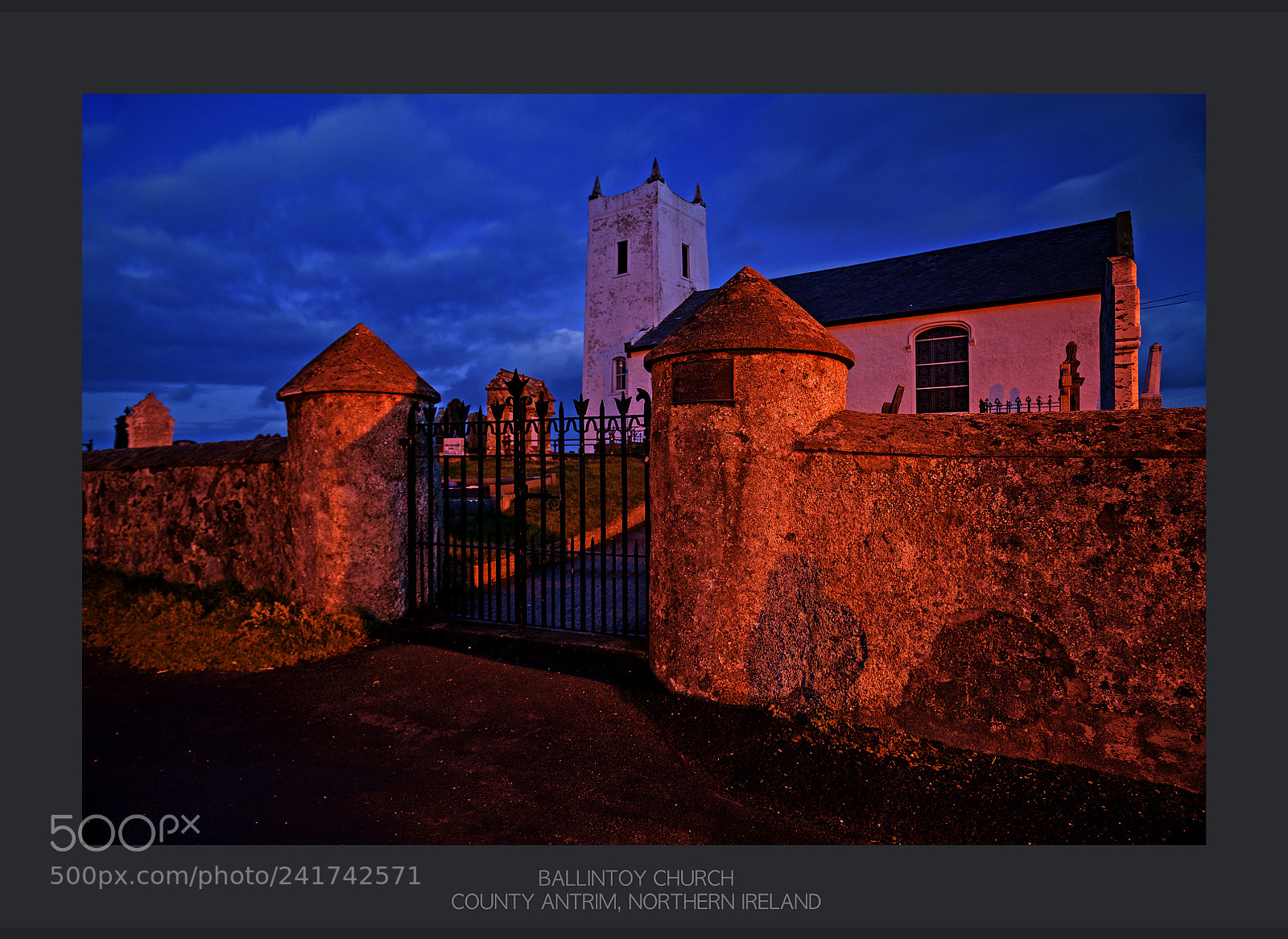 Nikon D810 sample photo. Ballintoy church at dawn photography