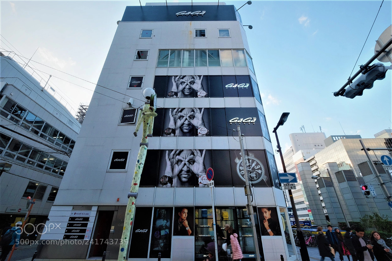 Fujifilm X-T10 sample photo. Eyecatching object(continued) photography