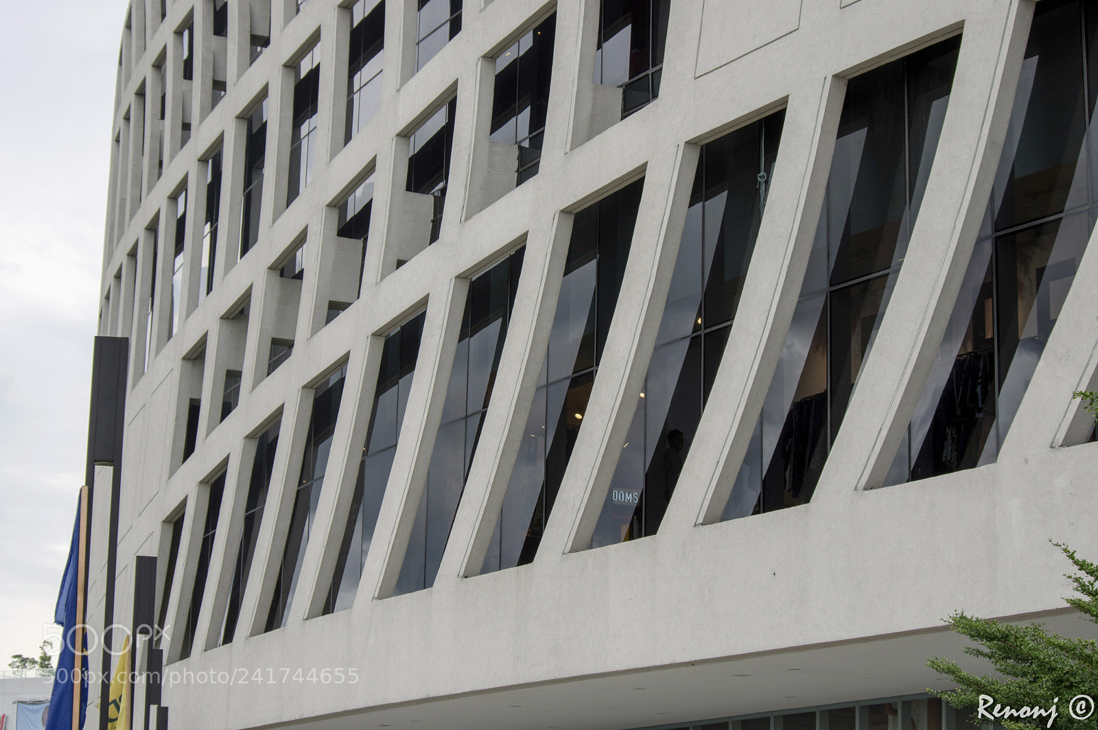 Pentax K-3 sample photo. The facade photography