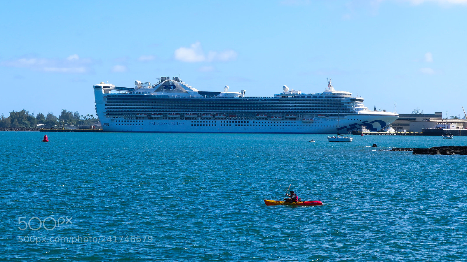 Canon PowerShot G16 sample photo. Cruise ship photography