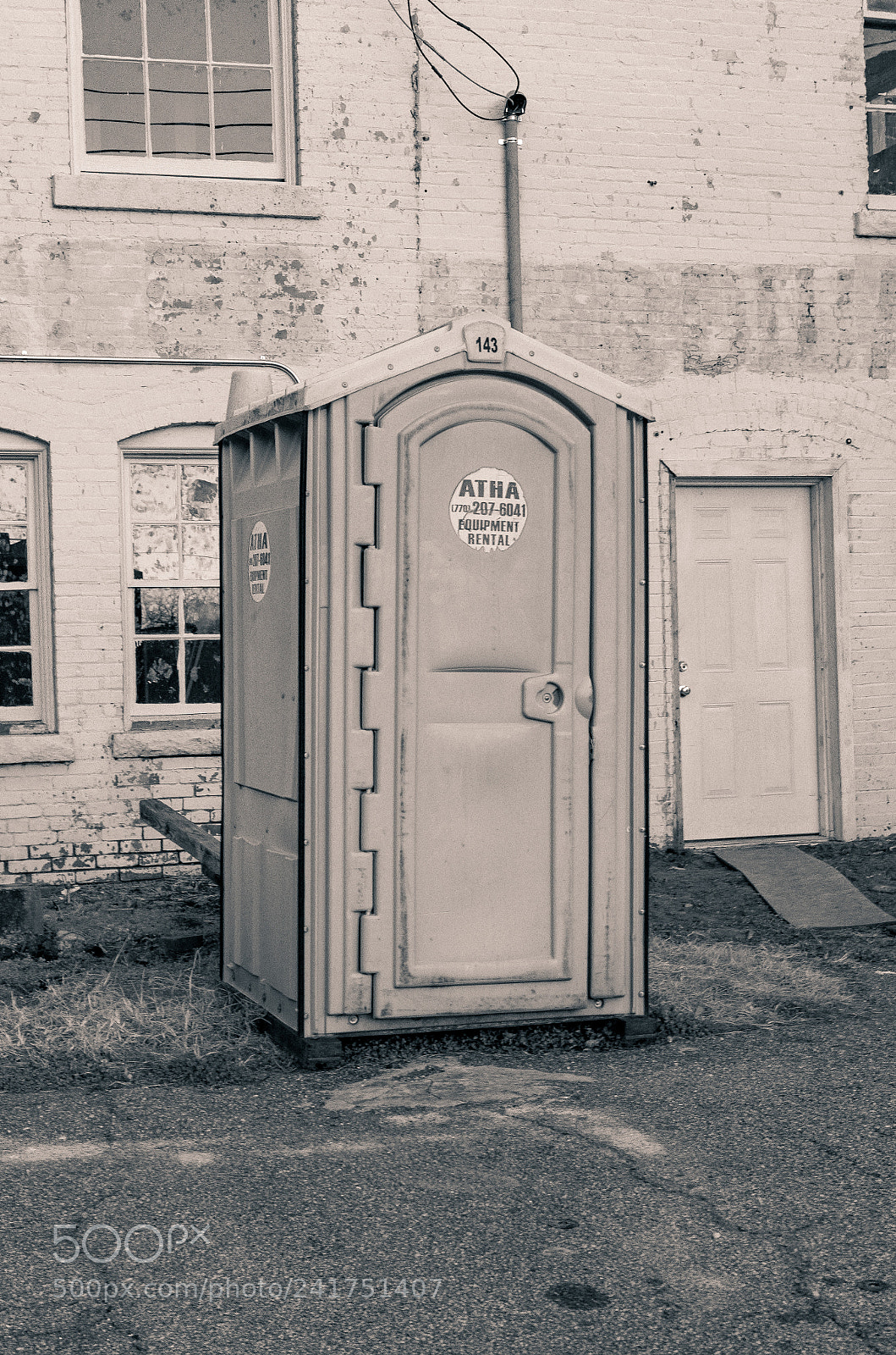 Pentax K-5 sample photo. Small town back alley photography