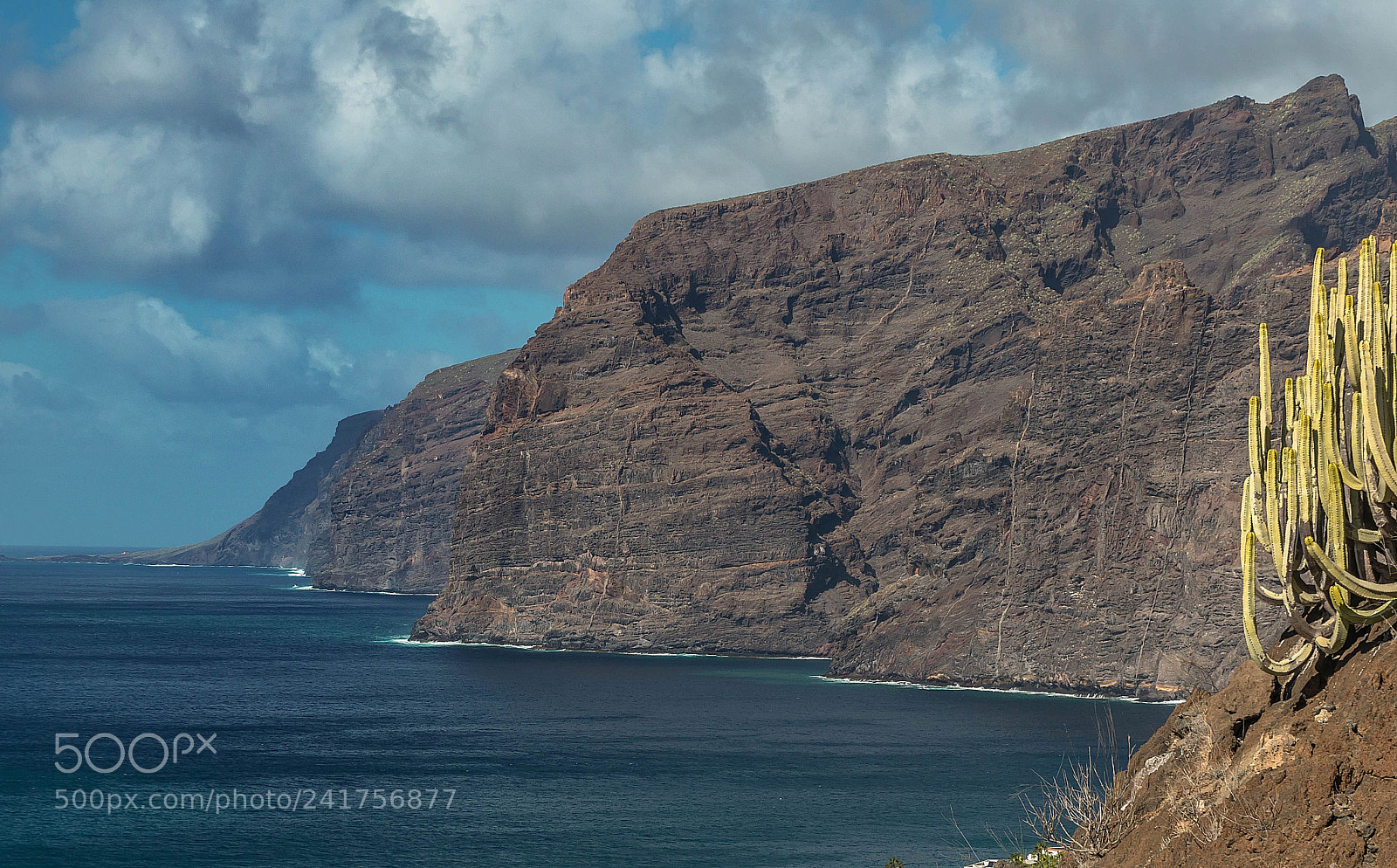 Sony a6300 sample photo. Los gigantes photography