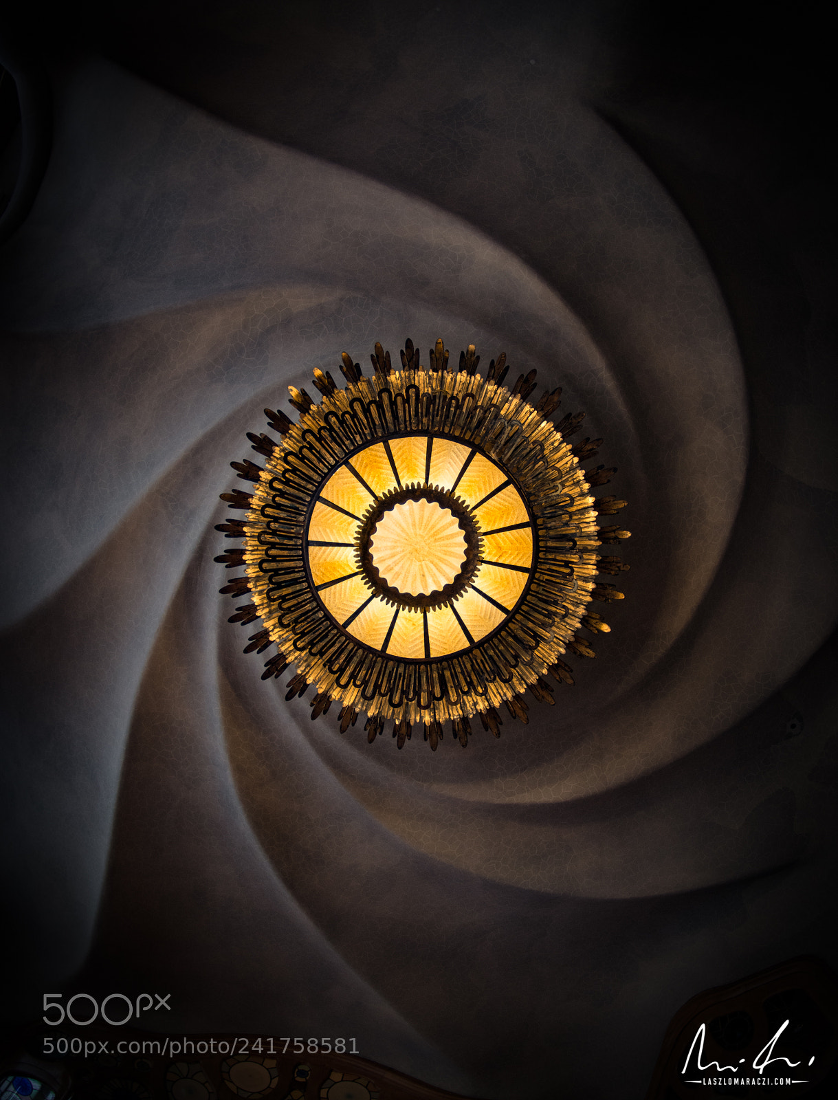 Nikon D7200 sample photo. Gaudi's lighting photography
