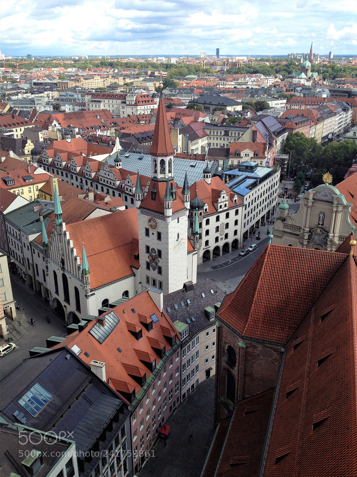 Apple iPhone 4S sample photo. Munich city view photography