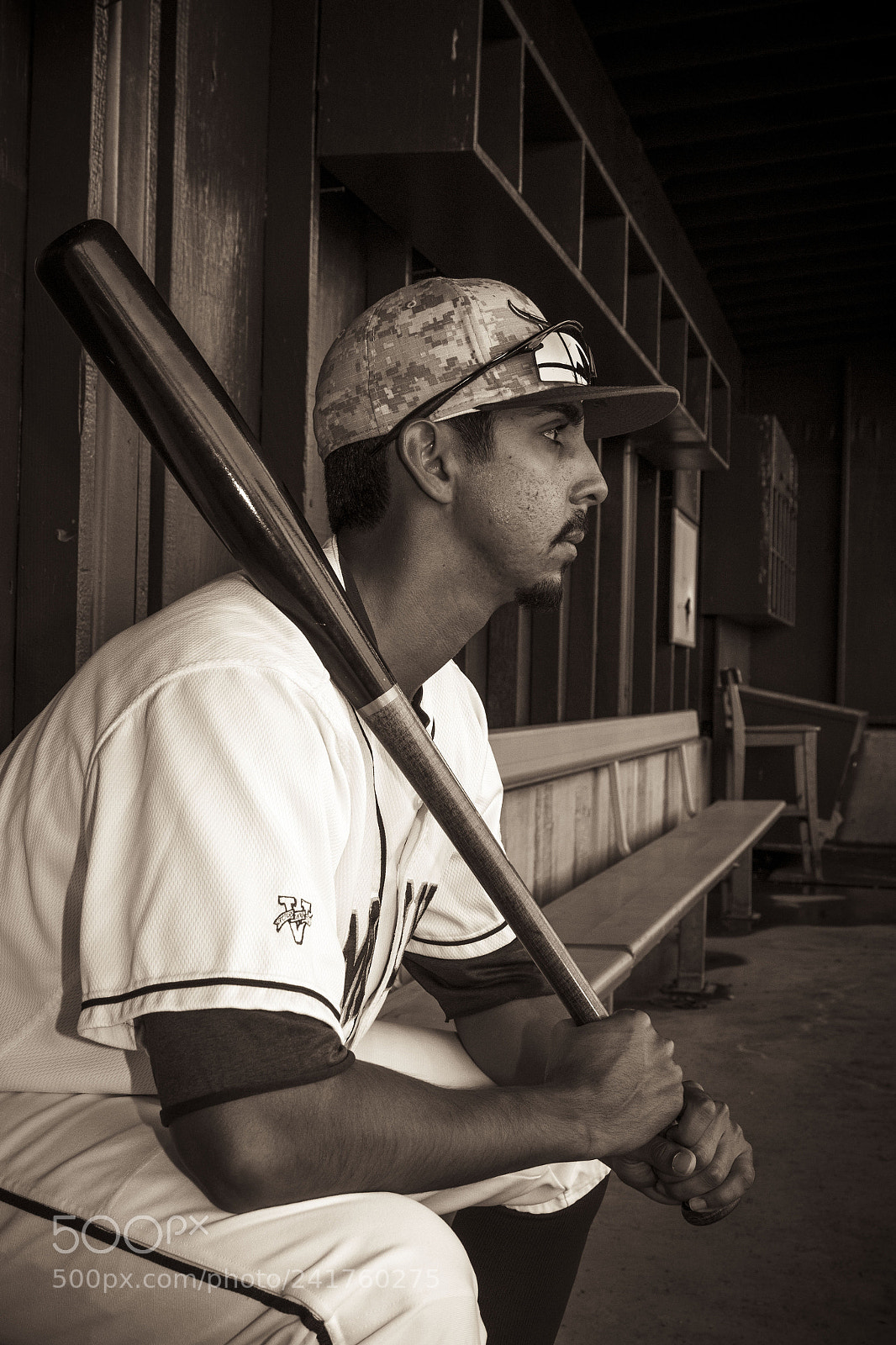 Canon EOS 650D (EOS Rebel T4i / EOS Kiss X6i) sample photo. Csudh baseball - waiting photography