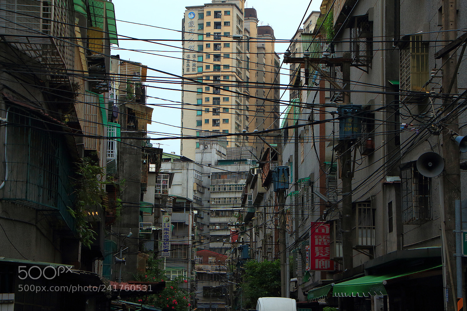 Canon EOS 650D (EOS Rebel T4i / EOS Kiss X6i) sample photo. #wired photography