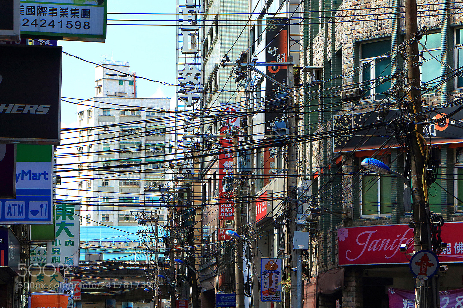 Canon EOS 650D (EOS Rebel T4i / EOS Kiss X6i) sample photo. #wired photography