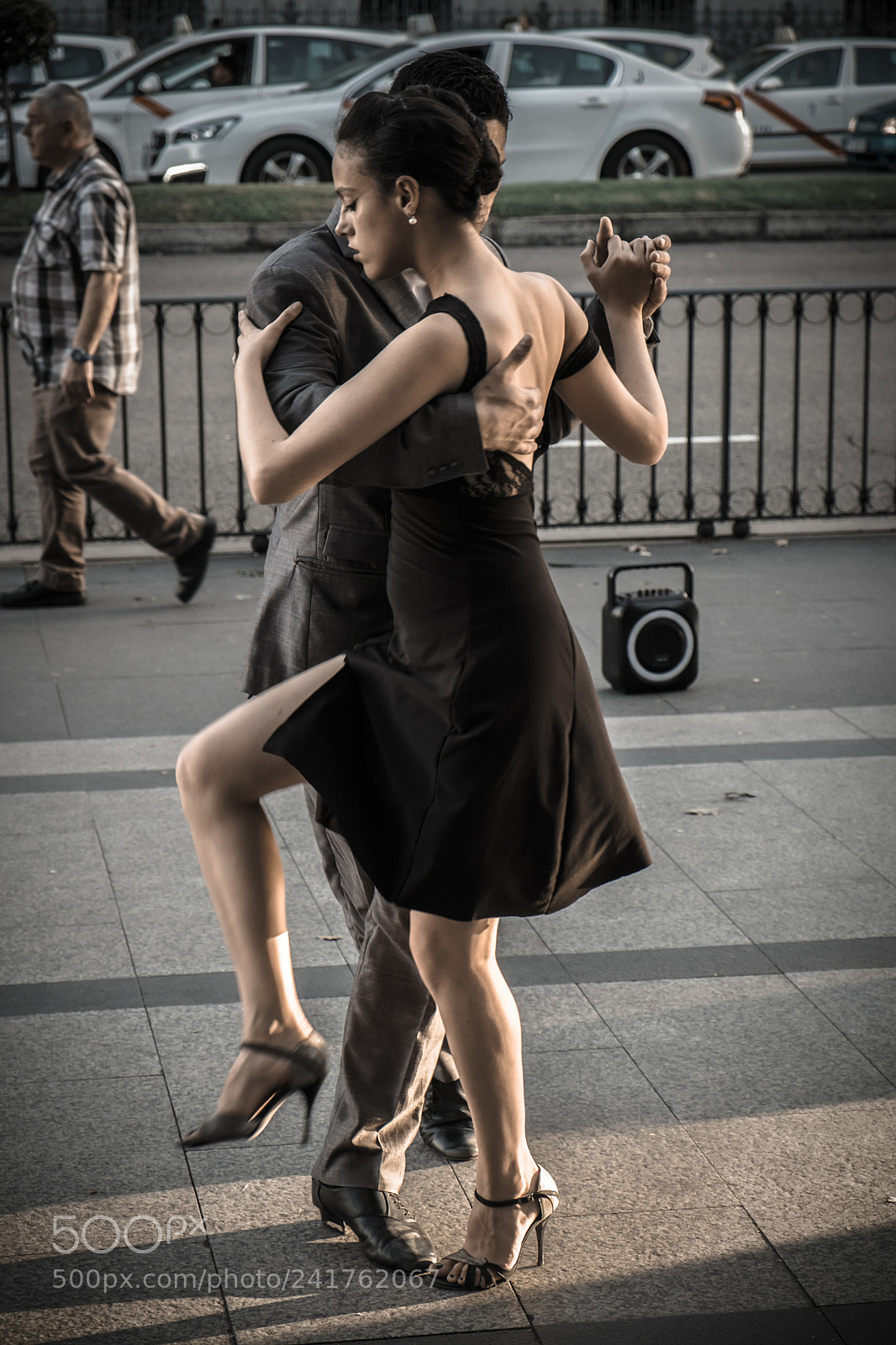 Fujifilm X-E1 sample photo. The street is my photography