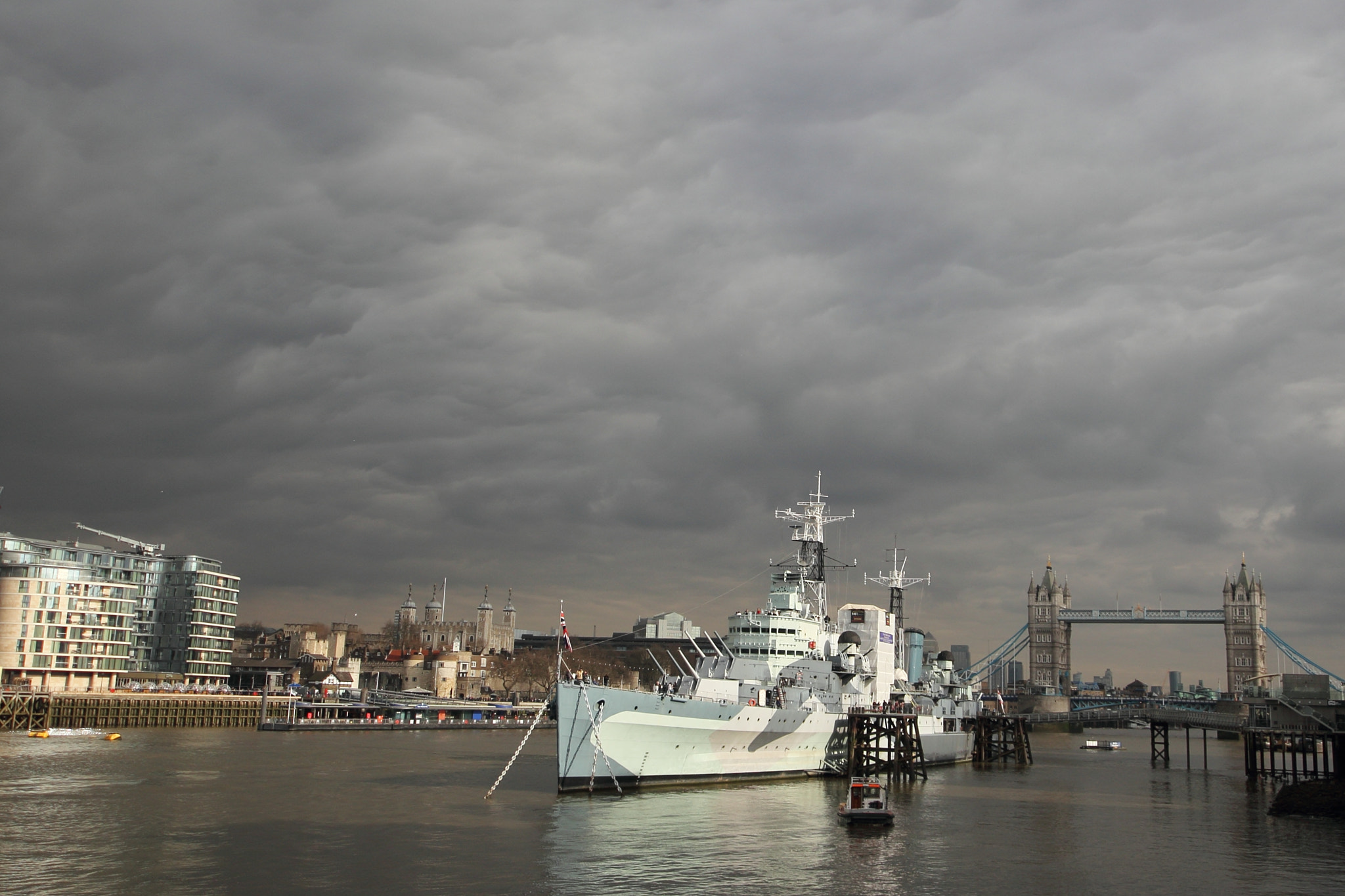 Canon EOS 60D sample photo. Hms belfast photography