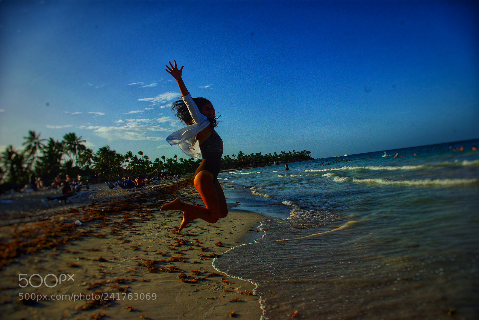Pentax K200D sample photo. Freedom where the sea photography