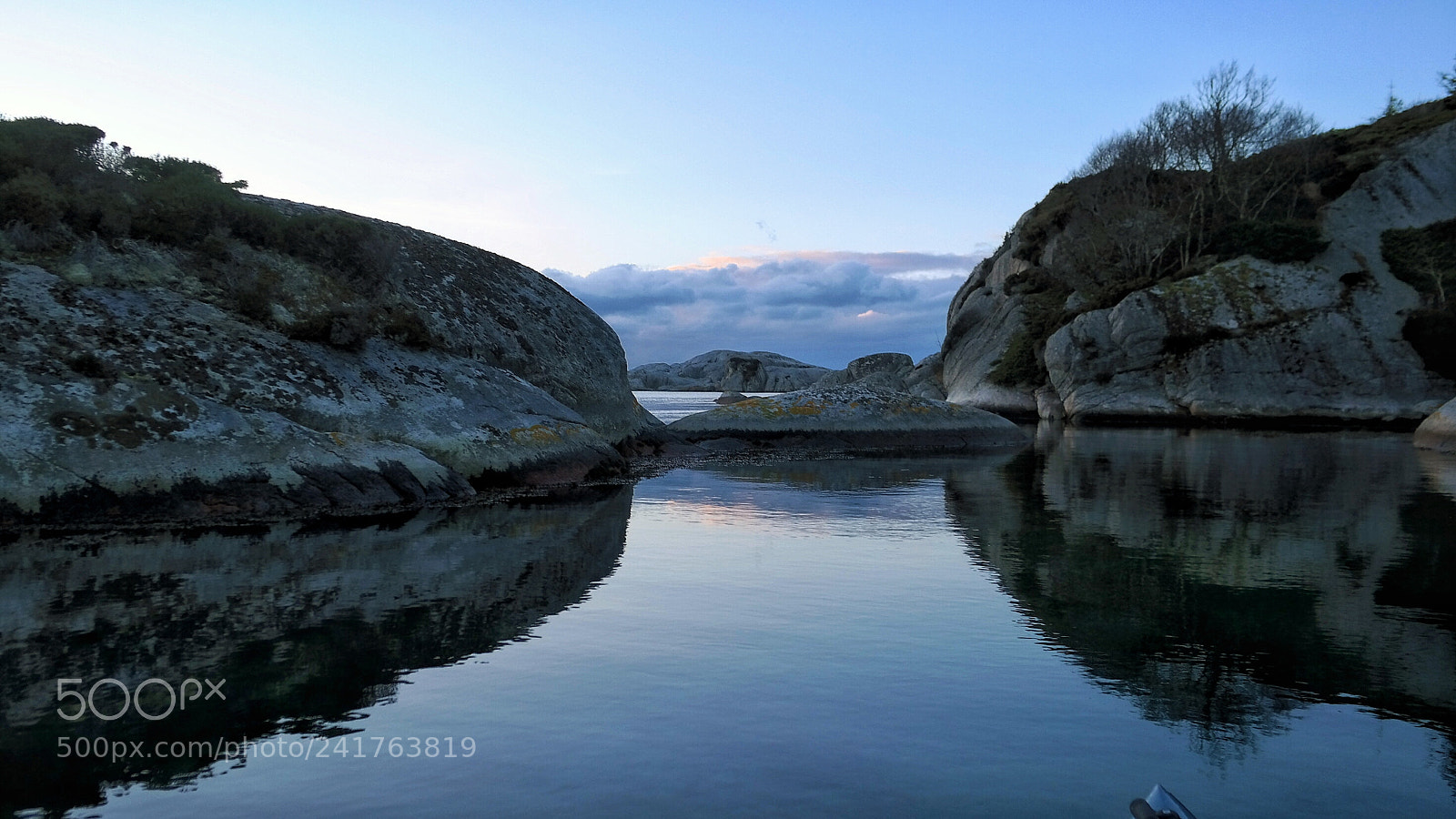 Samsung NX300 sample photo. Kayaking on mirror water photography