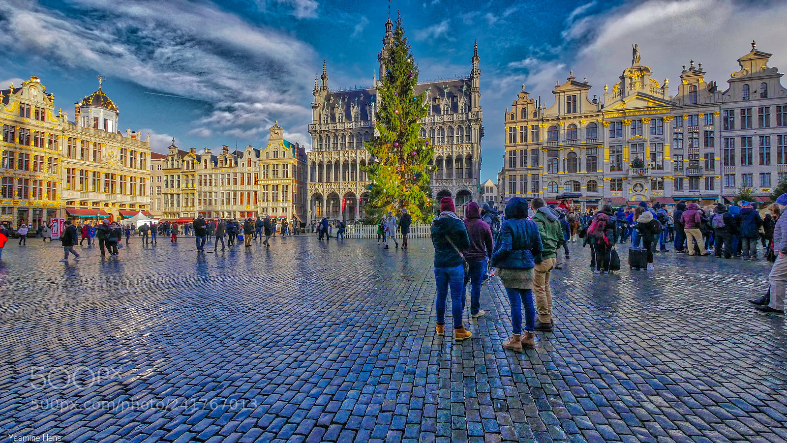 Panasonic Lumix DMC-GX8 sample photo. Beautiful town photography