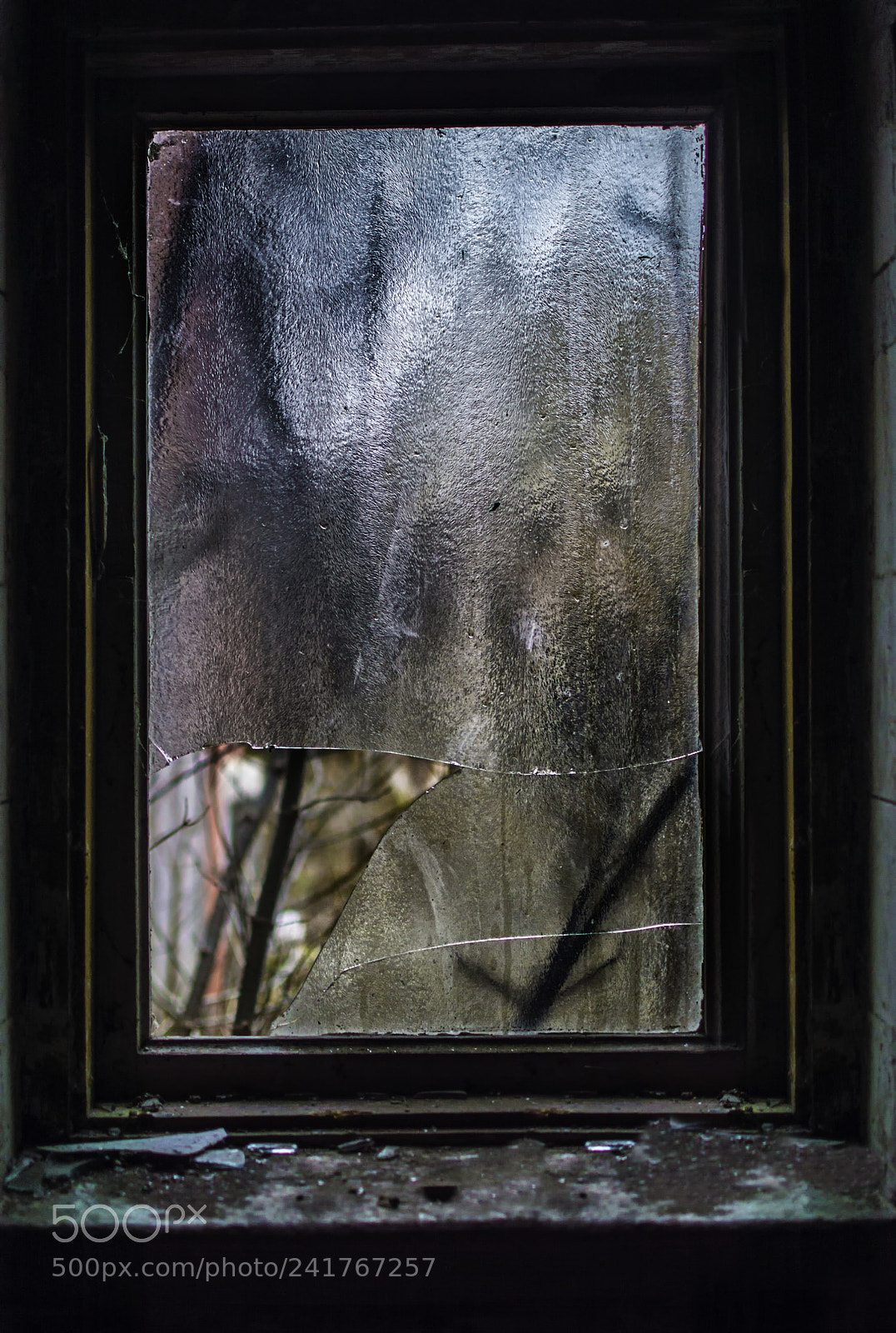 Nikon D3200 sample photo. Broken dreams photography