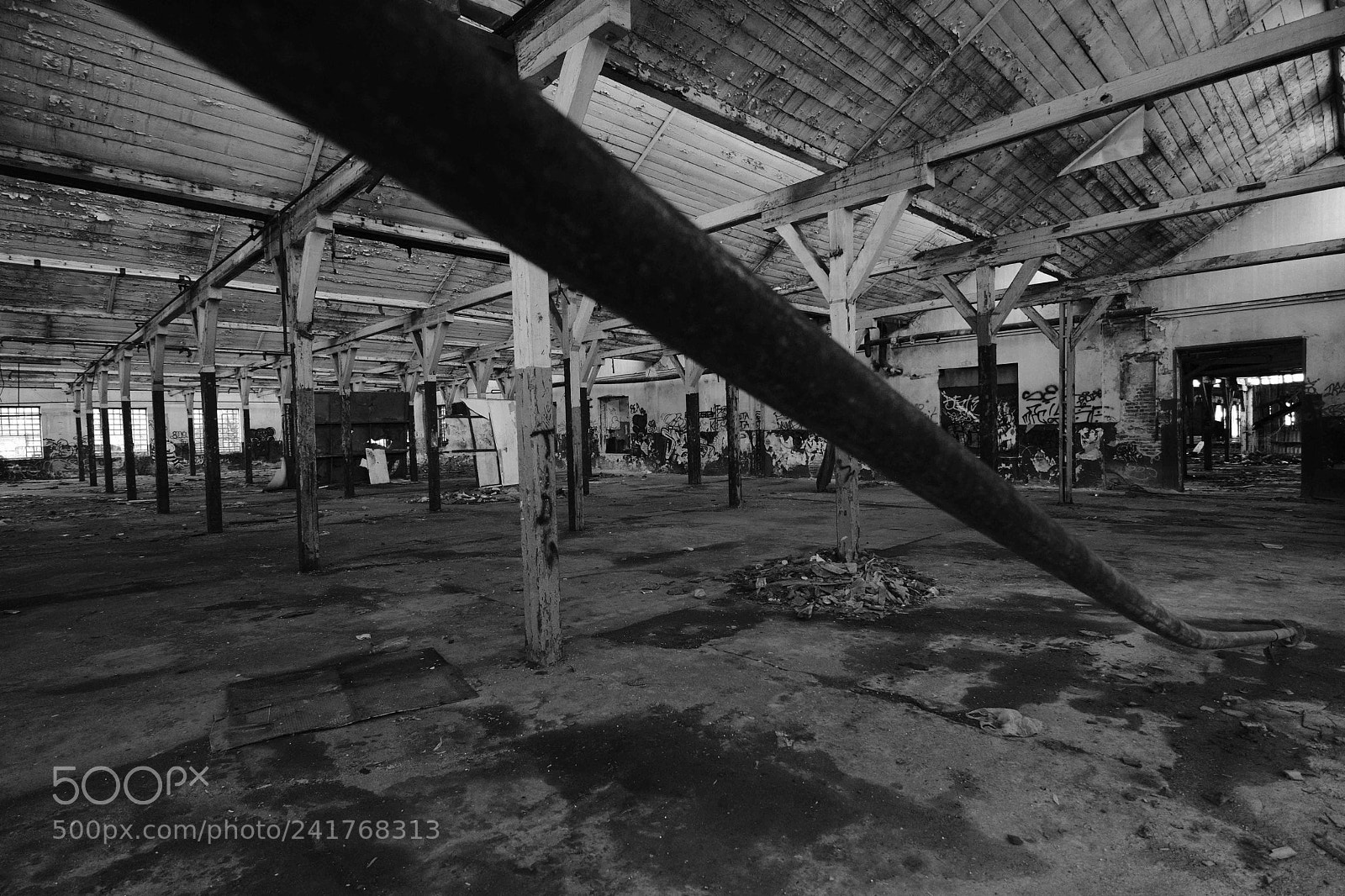 Fujifilm X-Pro2 sample photo. Zastava factory photography