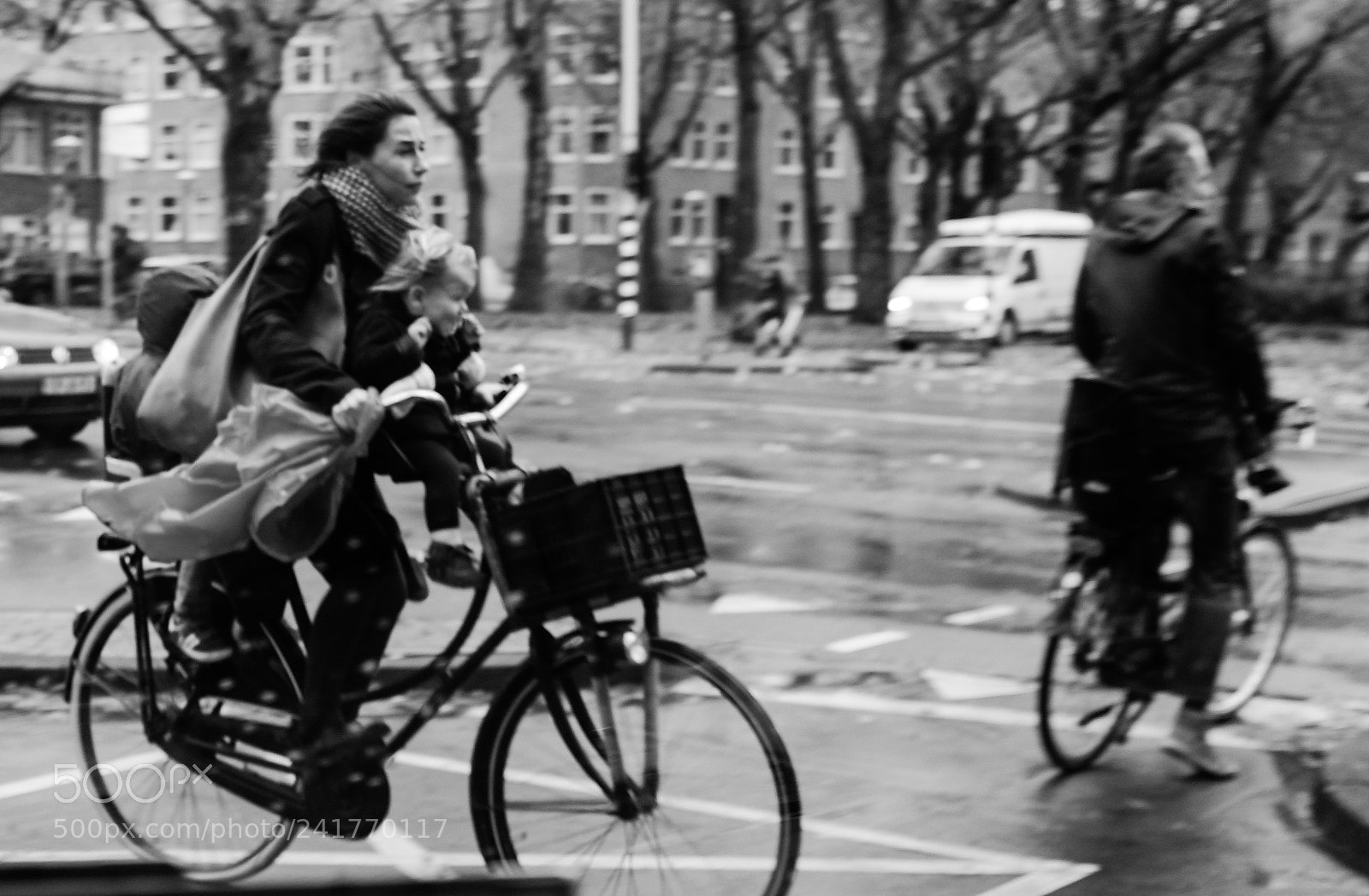 Fujifilm X100S sample photo. The mother. the childeren photography