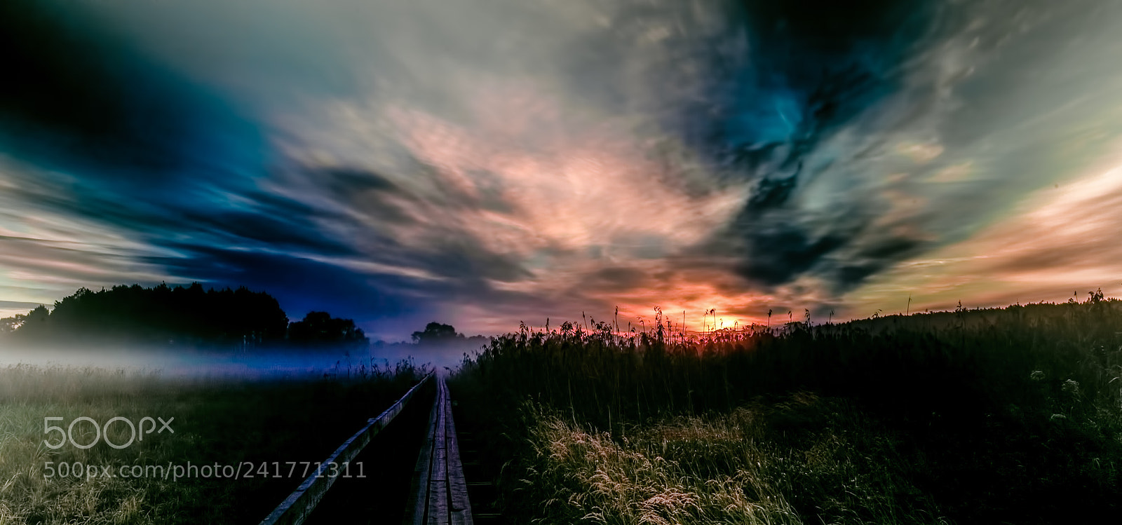 Canon EOS 5DS R sample photo. Explosive morning photography
