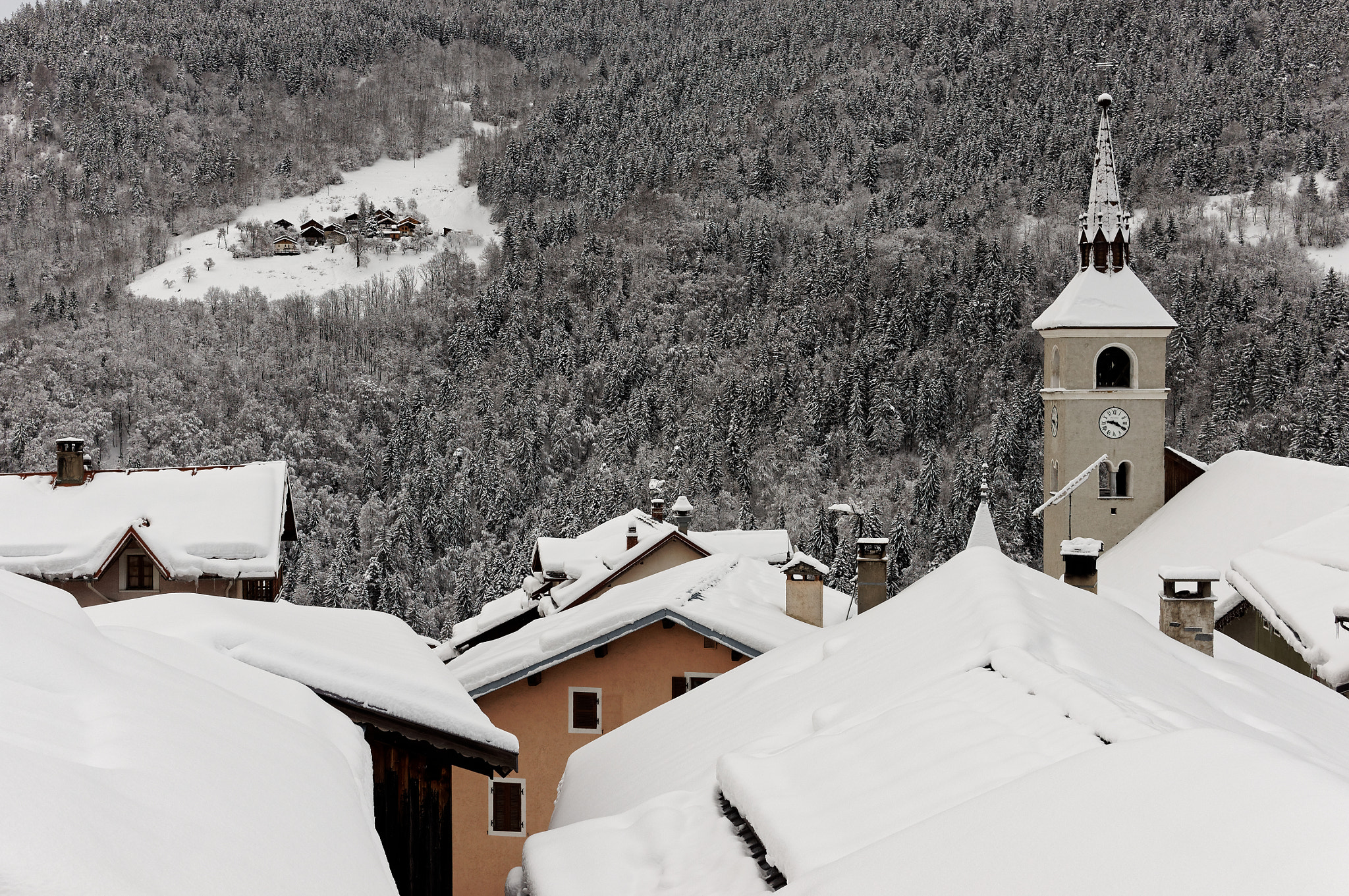 Sony Alpha NEX-5N + Sigma 30mm F1.4 DC DN | C sample photo. Les allues photography