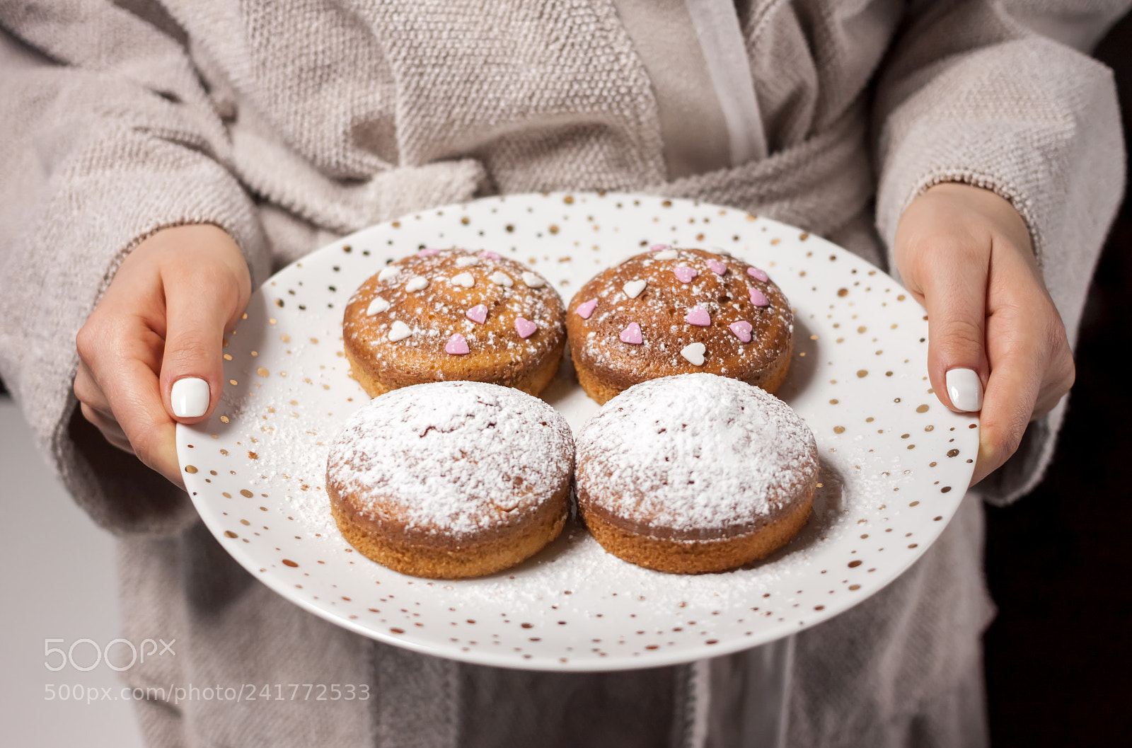 Canon EOS 500D (EOS Rebel T1i / EOS Kiss X3) sample photo. Homemade cakes on festive photography
