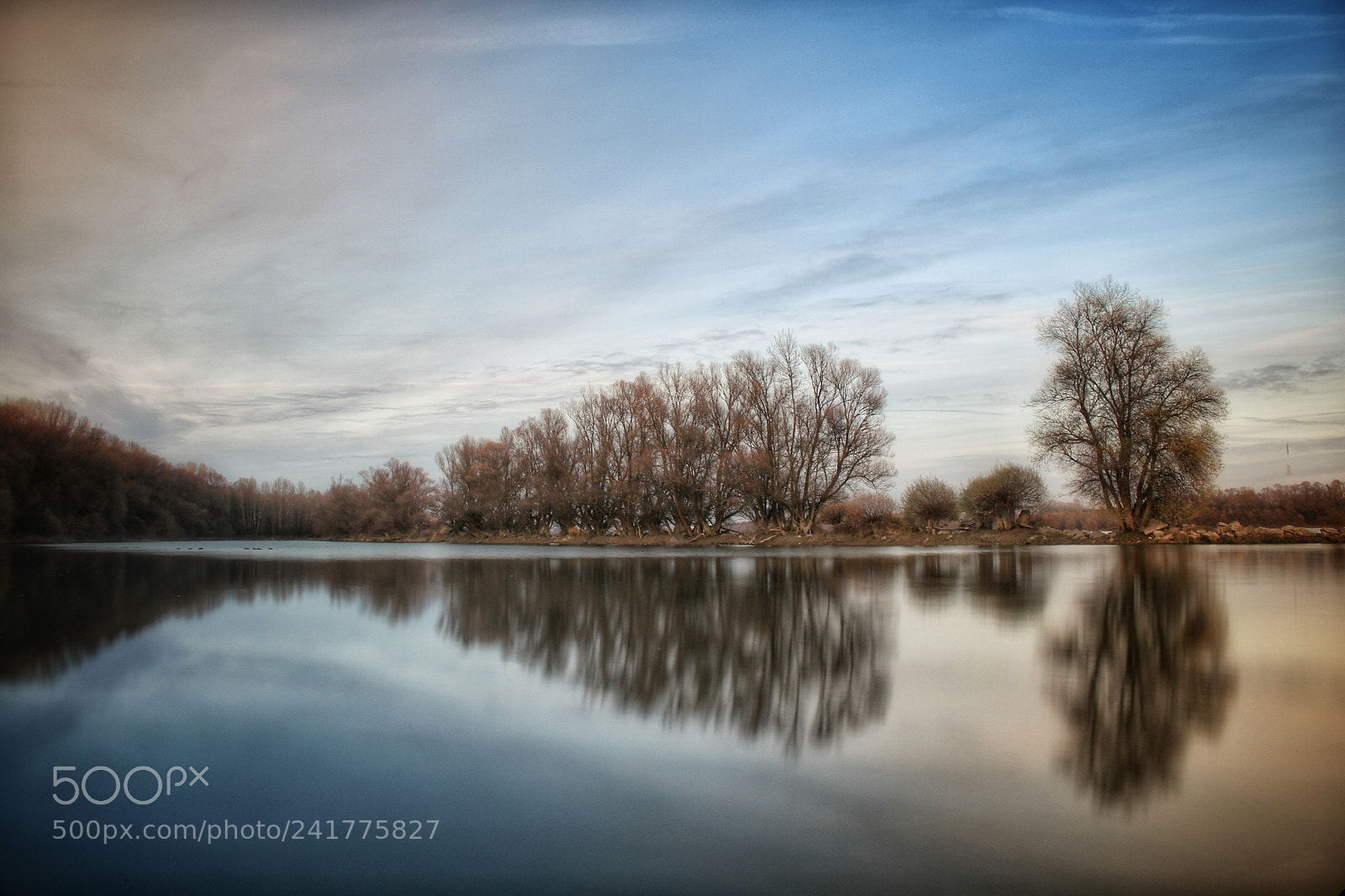 Canon EOS 760D (EOS Rebel T6s / EOS 8000D) sample photo. Danube photography