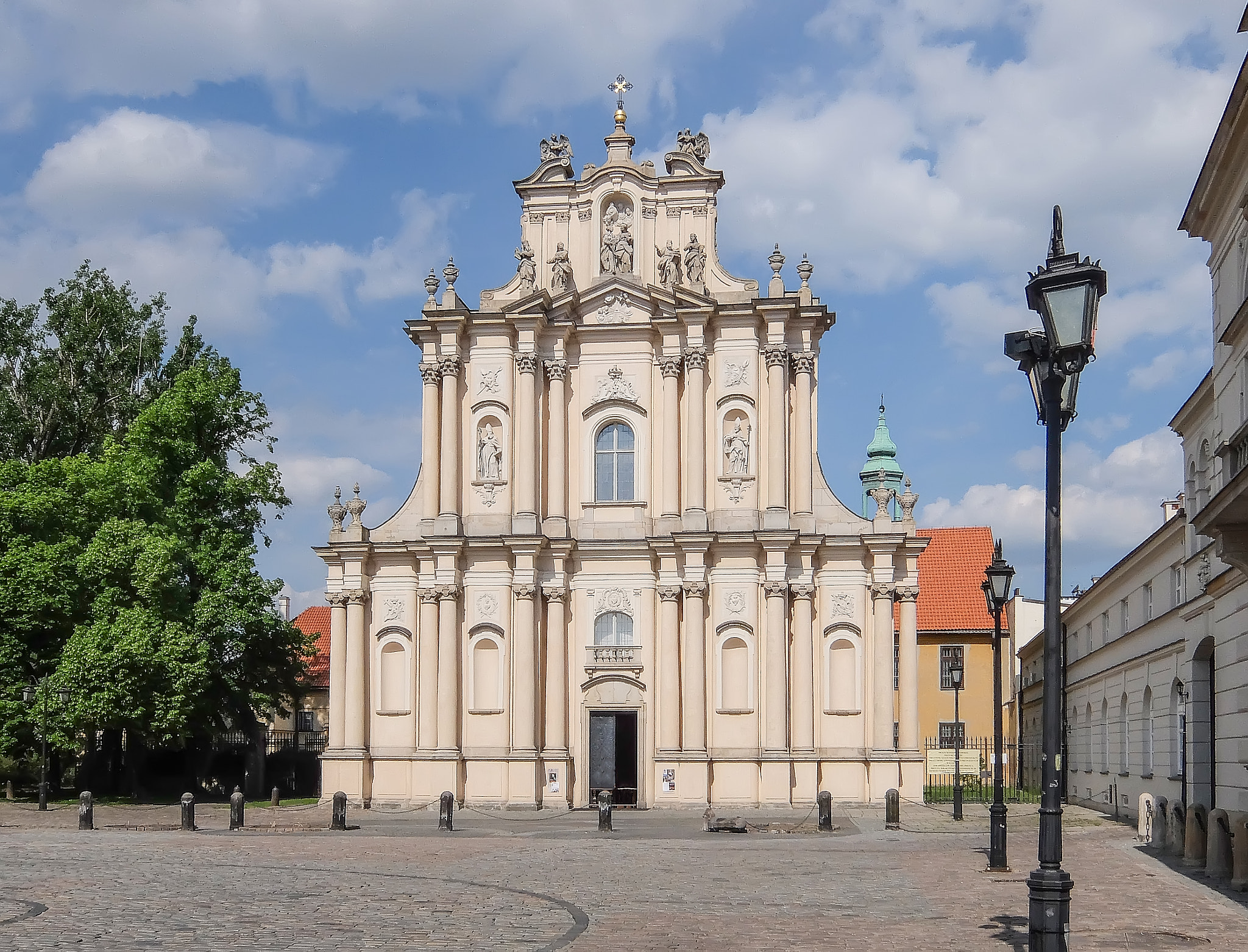 Fujifilm XQ1 sample photo. Church of the care of st. joseph. warsaw photography