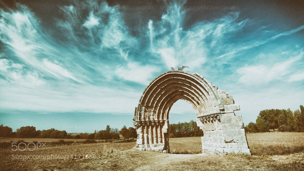 Nikon D90 sample photo. Arco de san miguel photography