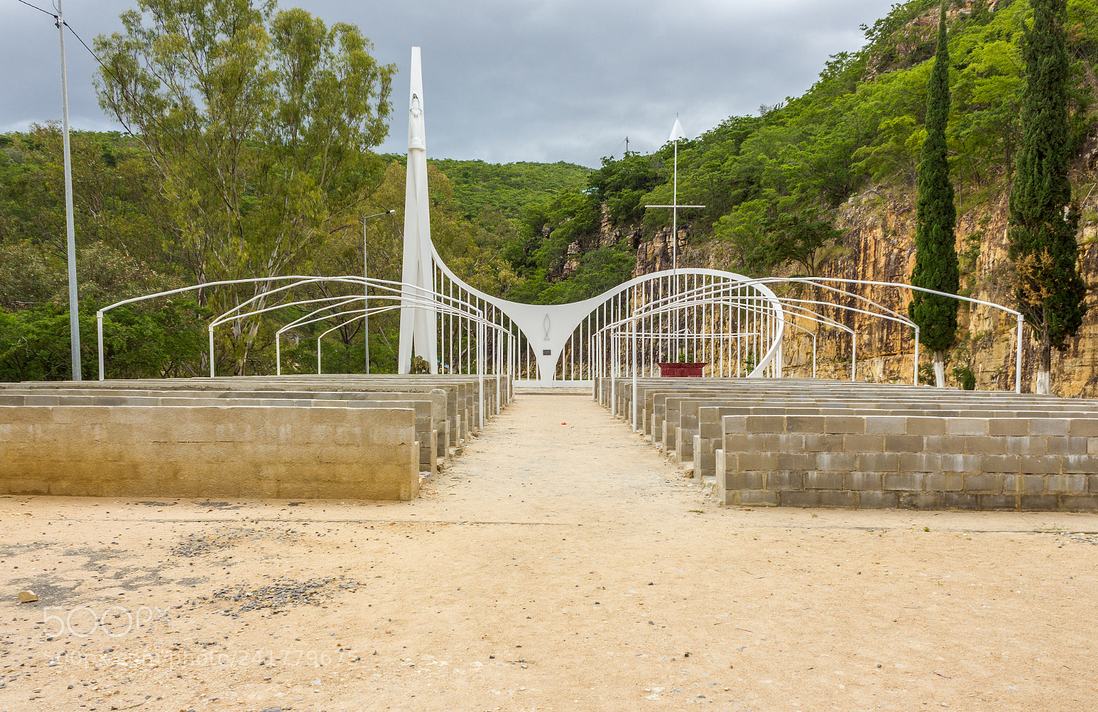 Canon EOS 550D (EOS Rebel T2i / EOS Kiss X4) sample photo. Church nossa senhora do photography