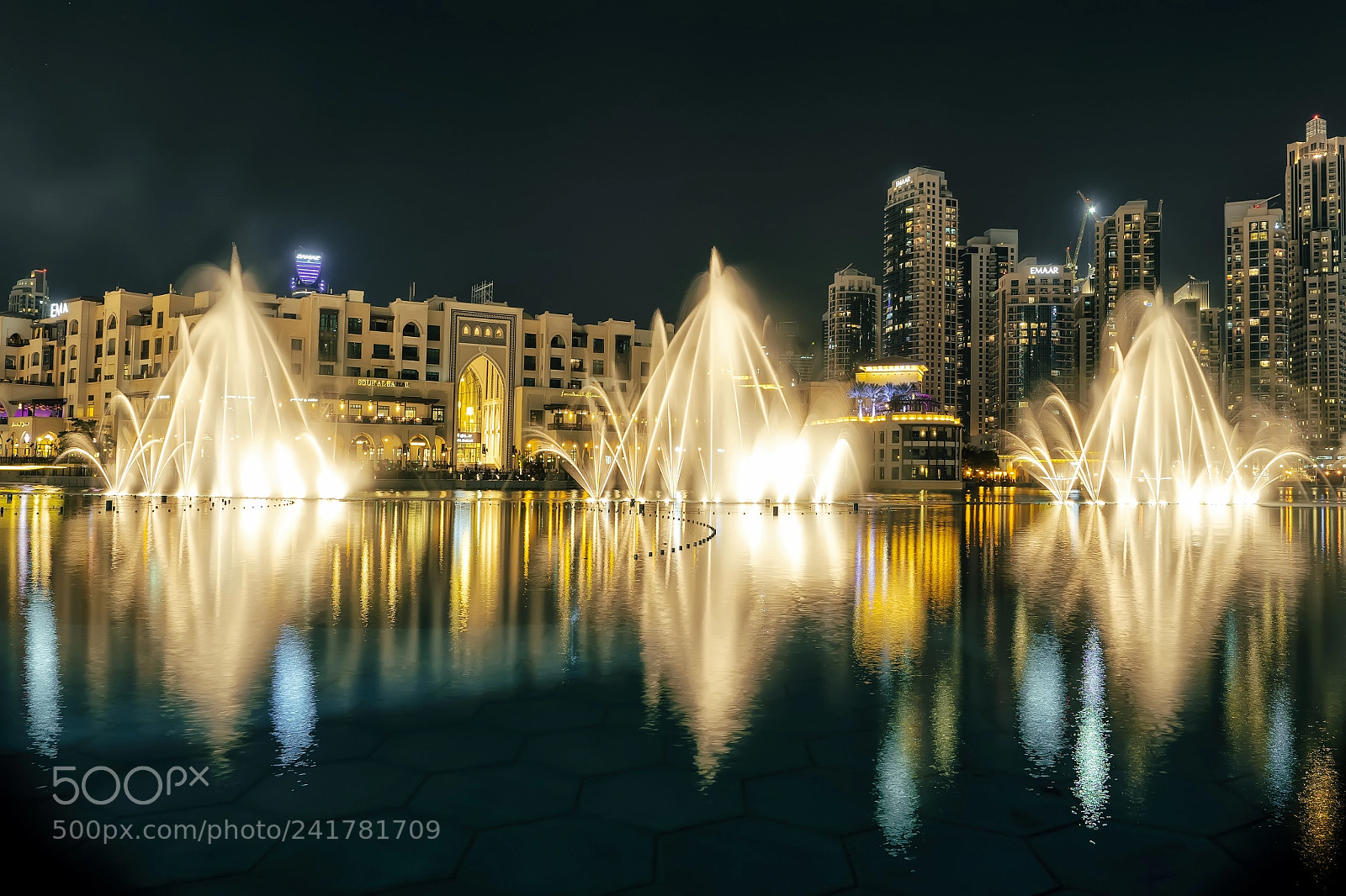 Olympus OM-D E-M1 Mark II sample photo. The dubai fountain photography