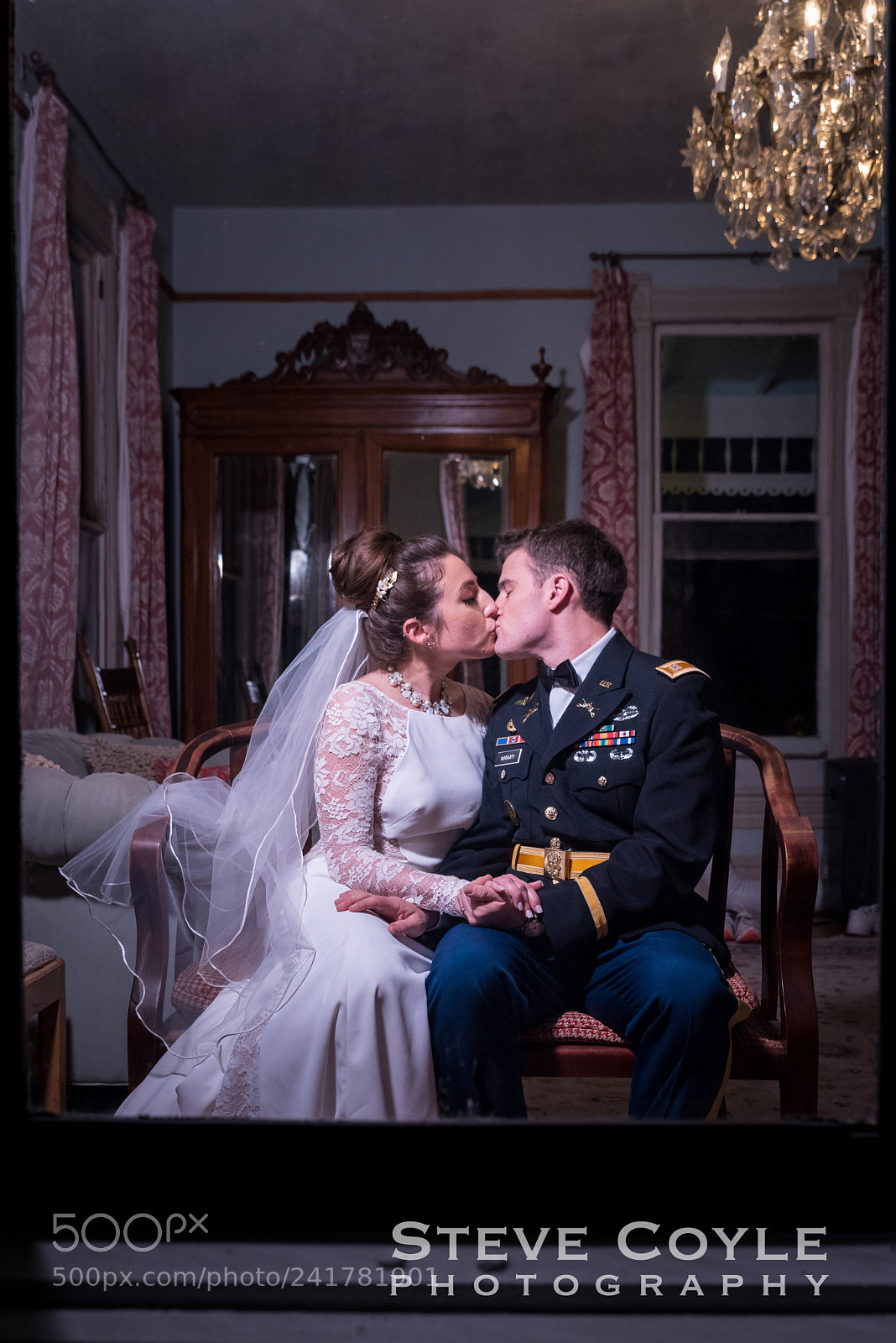 Nikon D810 sample photo. Looking glass photography
