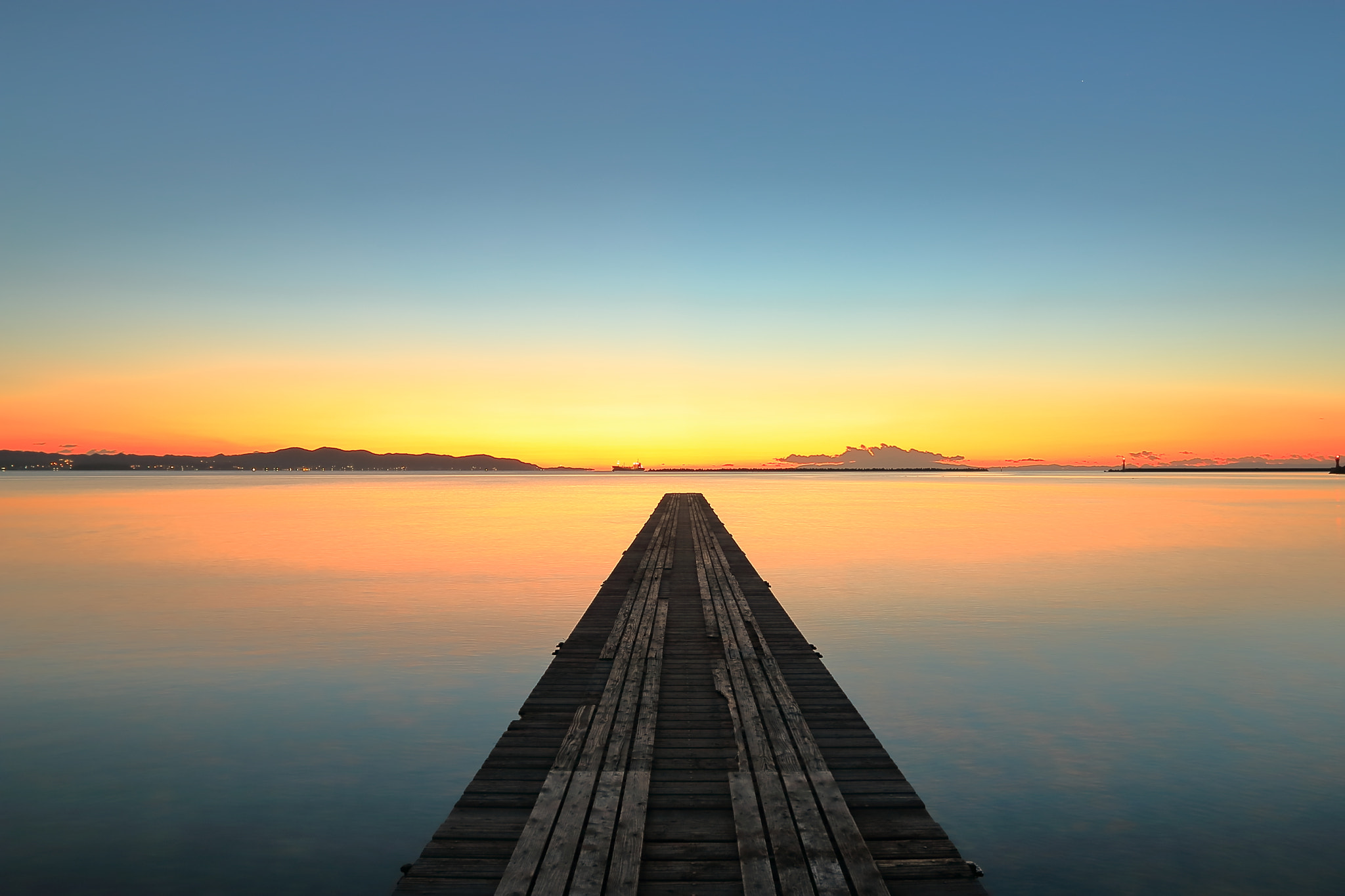 Canon EOS 70D + Canon EF 17-40mm F4L USM sample photo. Magic hour photography