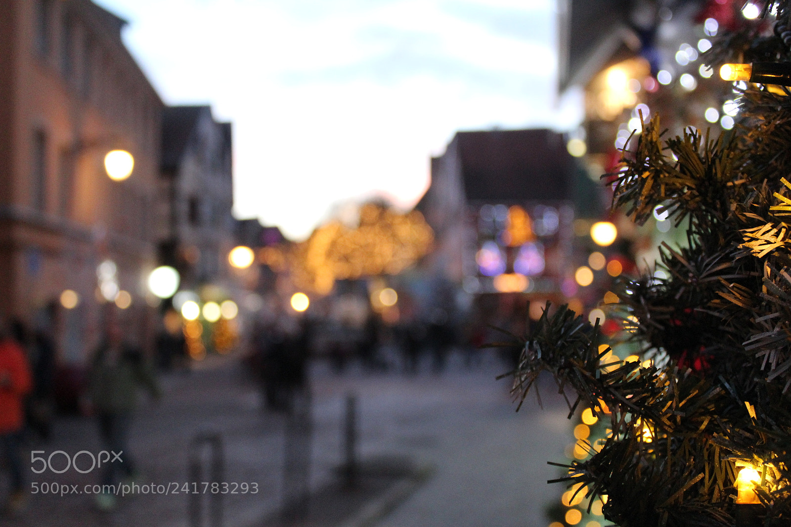 Canon EOS 1200D (EOS Rebel T5 / EOS Kiss X70 / EOS Hi) sample photo. Christmas lights photography