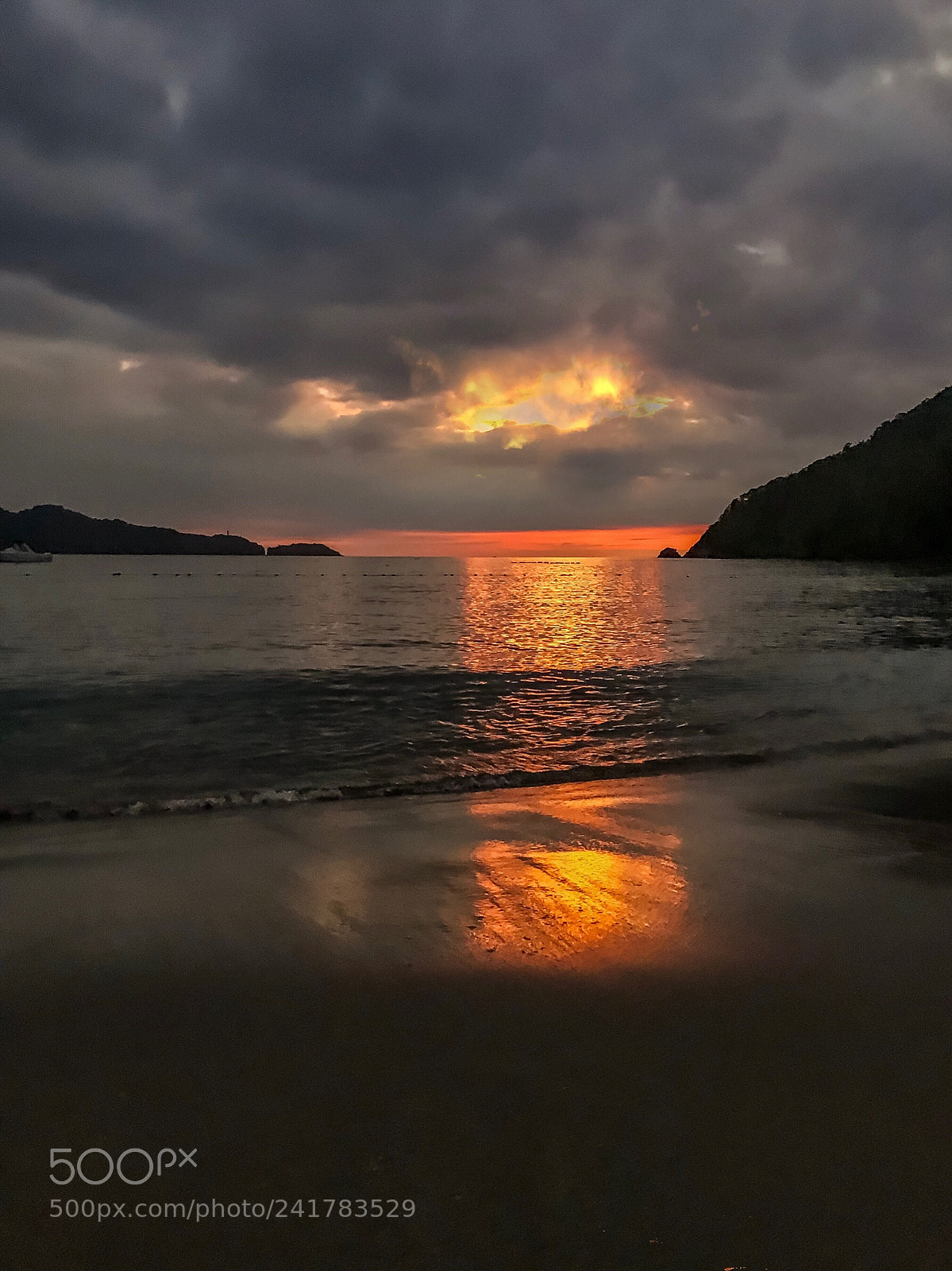 Apple iPhone 7 sample photo. Pico de loro resort photography