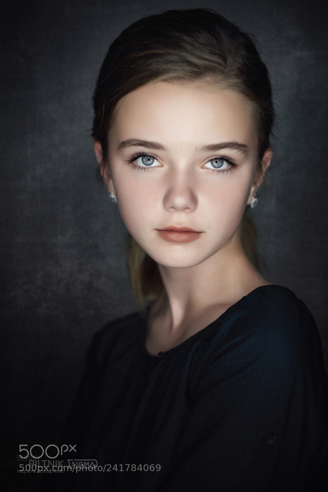 Fujifilm X-T10 sample photo. Classic art photography