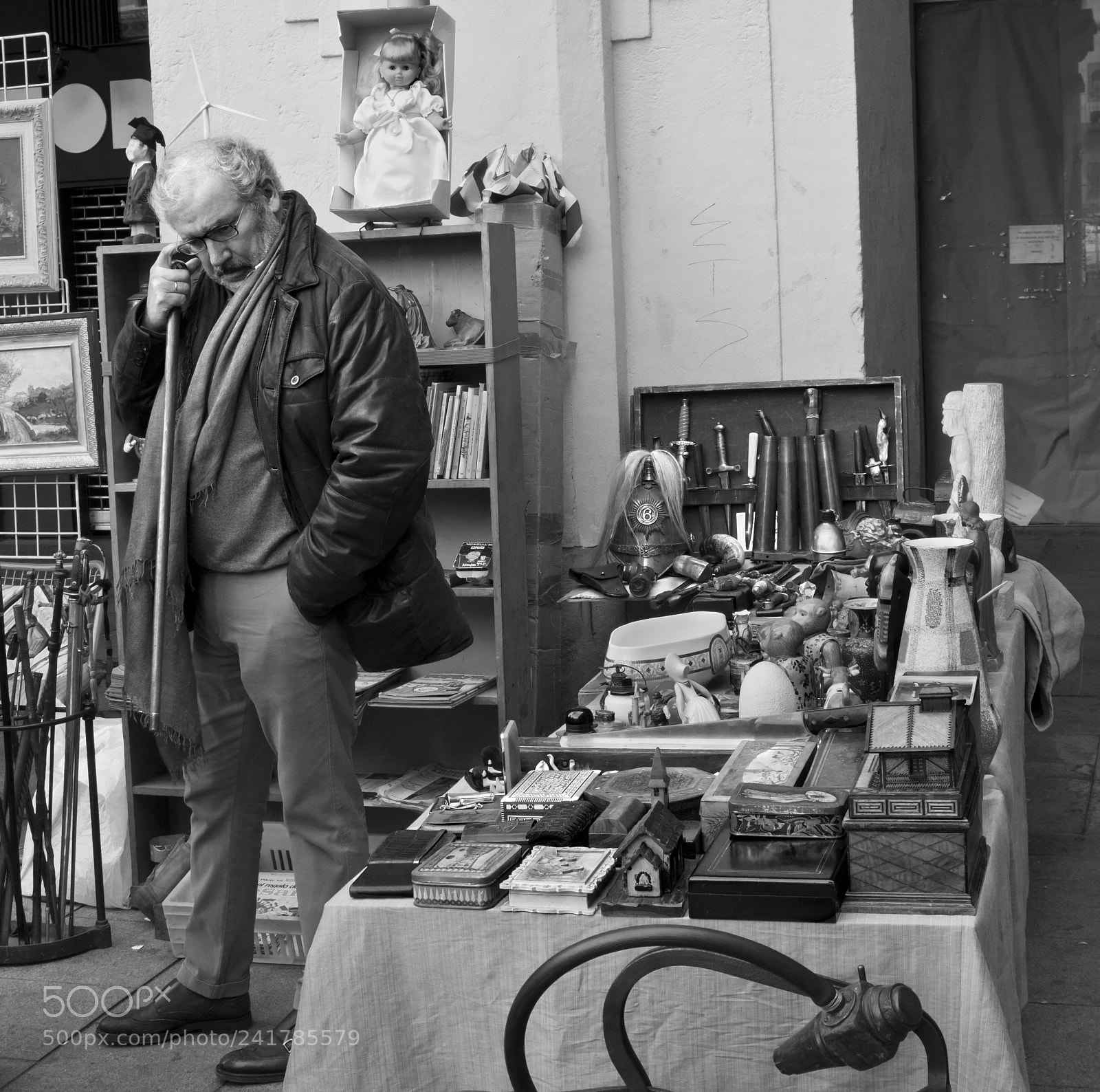 Sony Alpha a5000 (ILCE 5000) sample photo. Antiques photography