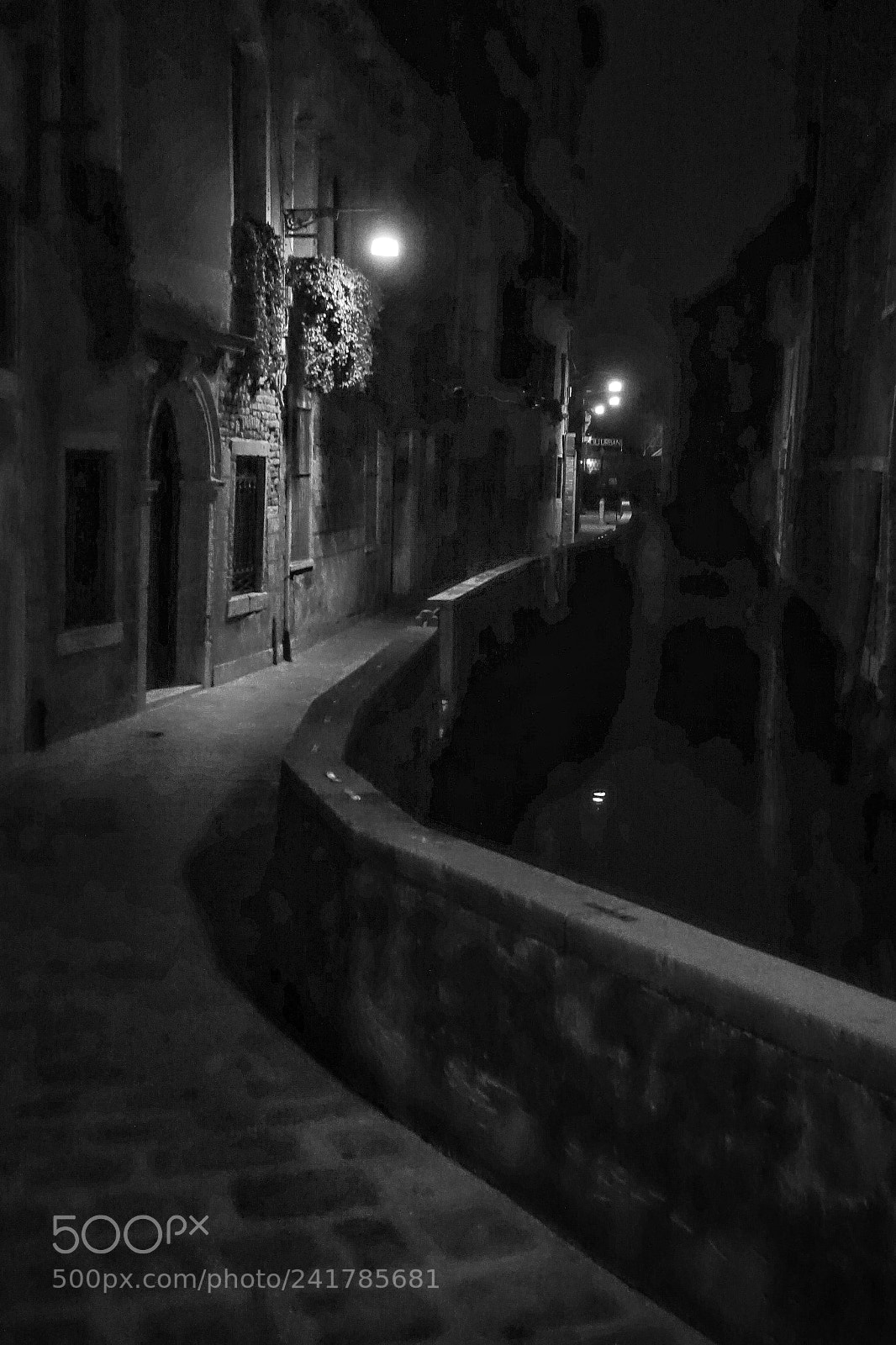 Sony Cyber-shot DSC-RX100 III sample photo. Venice at night photography