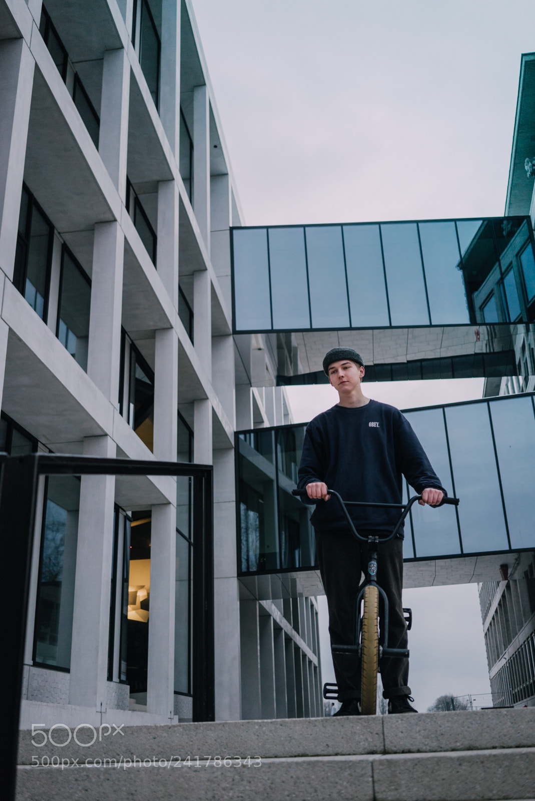 Sony a7S sample photo. Joram eyeing up the photography