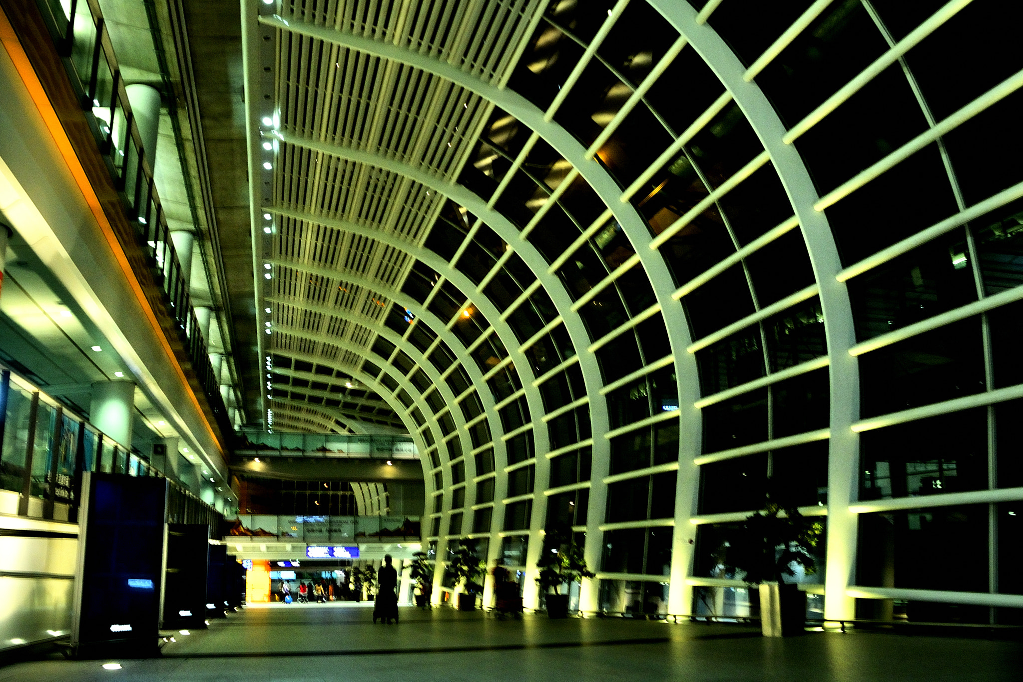 Sigma 17-70mm F2.8-4 DC Macro OS HSM | C sample photo. Hkbuilding photography