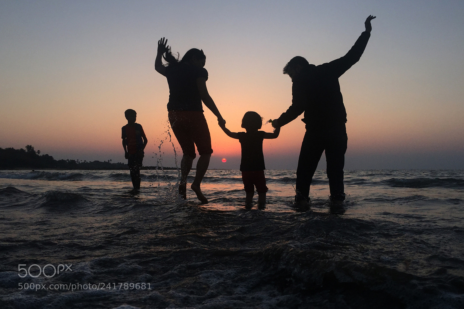 Apple iPhone 6 sample photo. Enjoying their time together photography