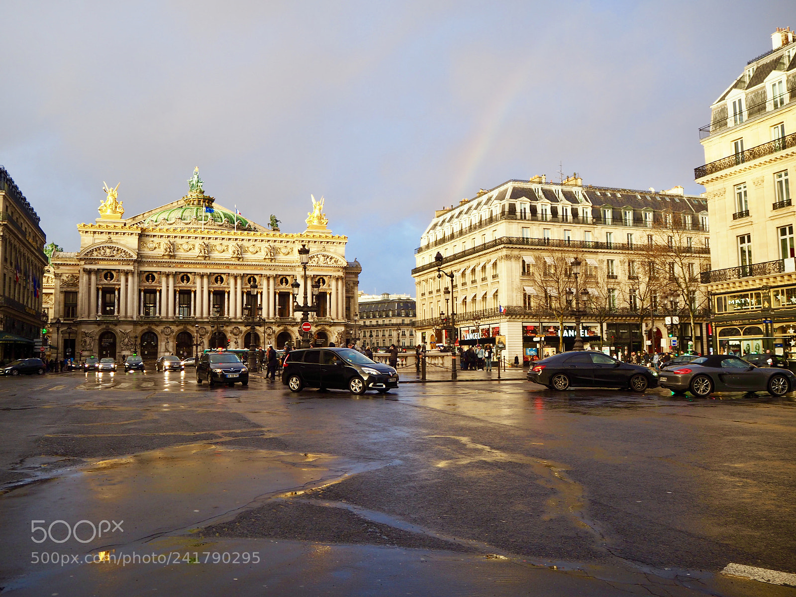Olympus OM-D E-M10 II sample photo. Paris, 2018 photography