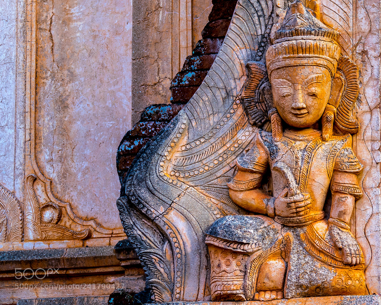 Sony Cyber-shot DSC-RX10 III sample photo. Hinduistische pagode,detail, indain, myanmar photography