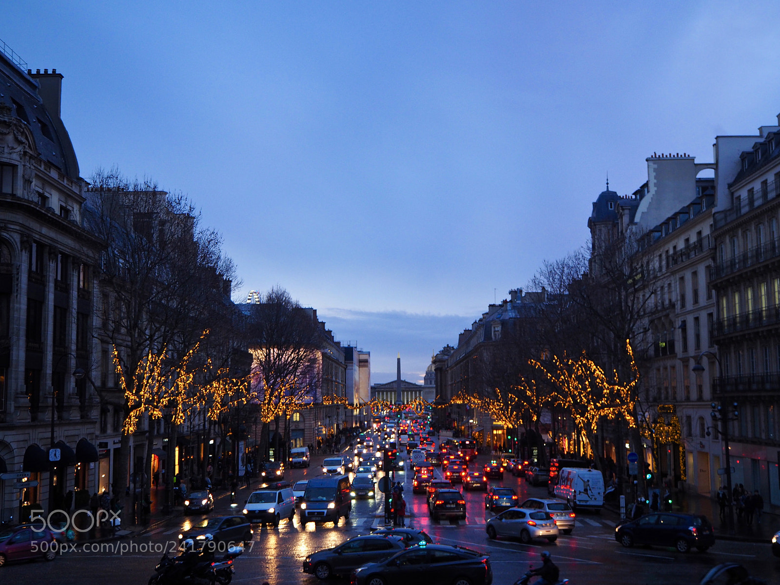 Olympus OM-D E-M10 II sample photo. Paris, 2018 photography