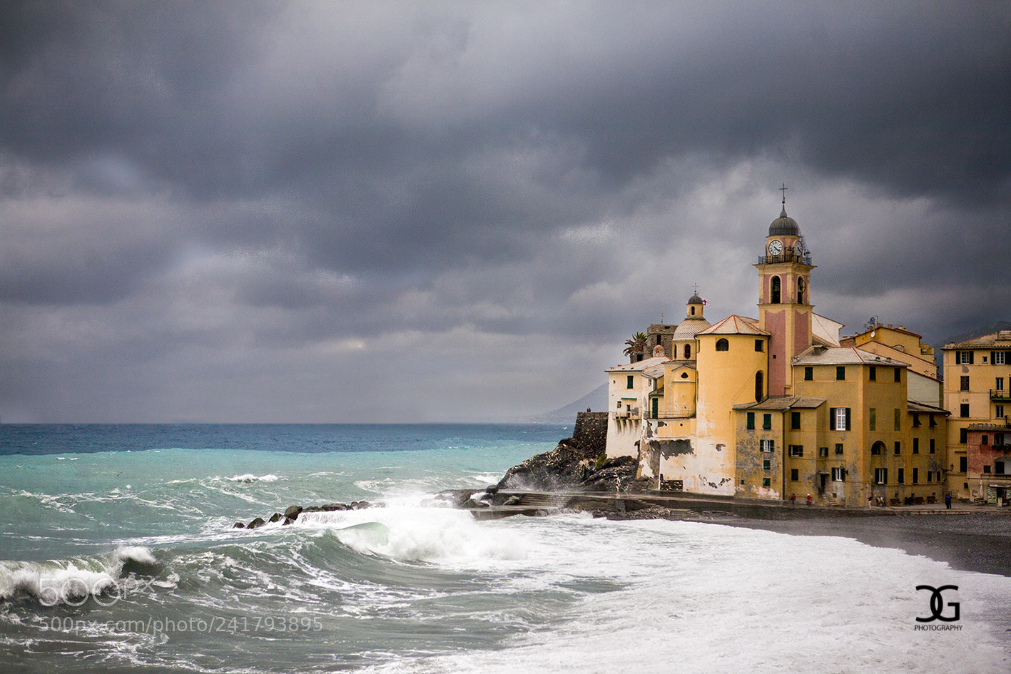 Canon EOS 5D sample photo. Camogli photography