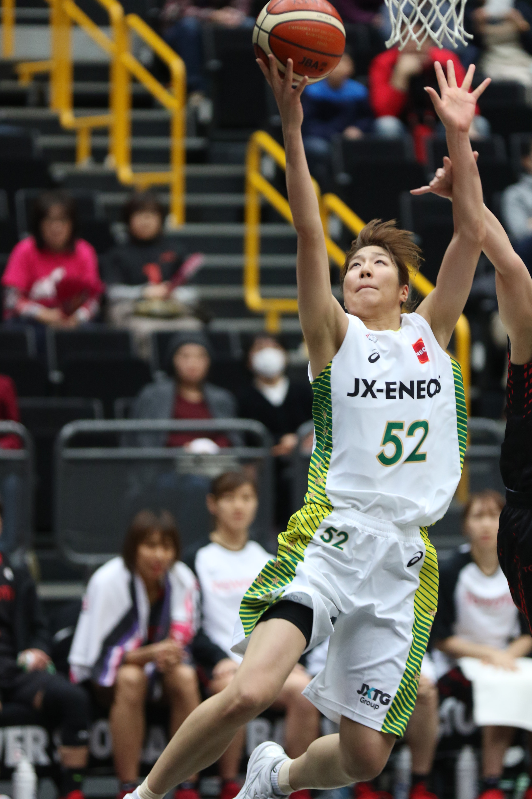 Canon EF 70-200mm F2.8L IS II USM sample photo. Basketball lay up shoot photography