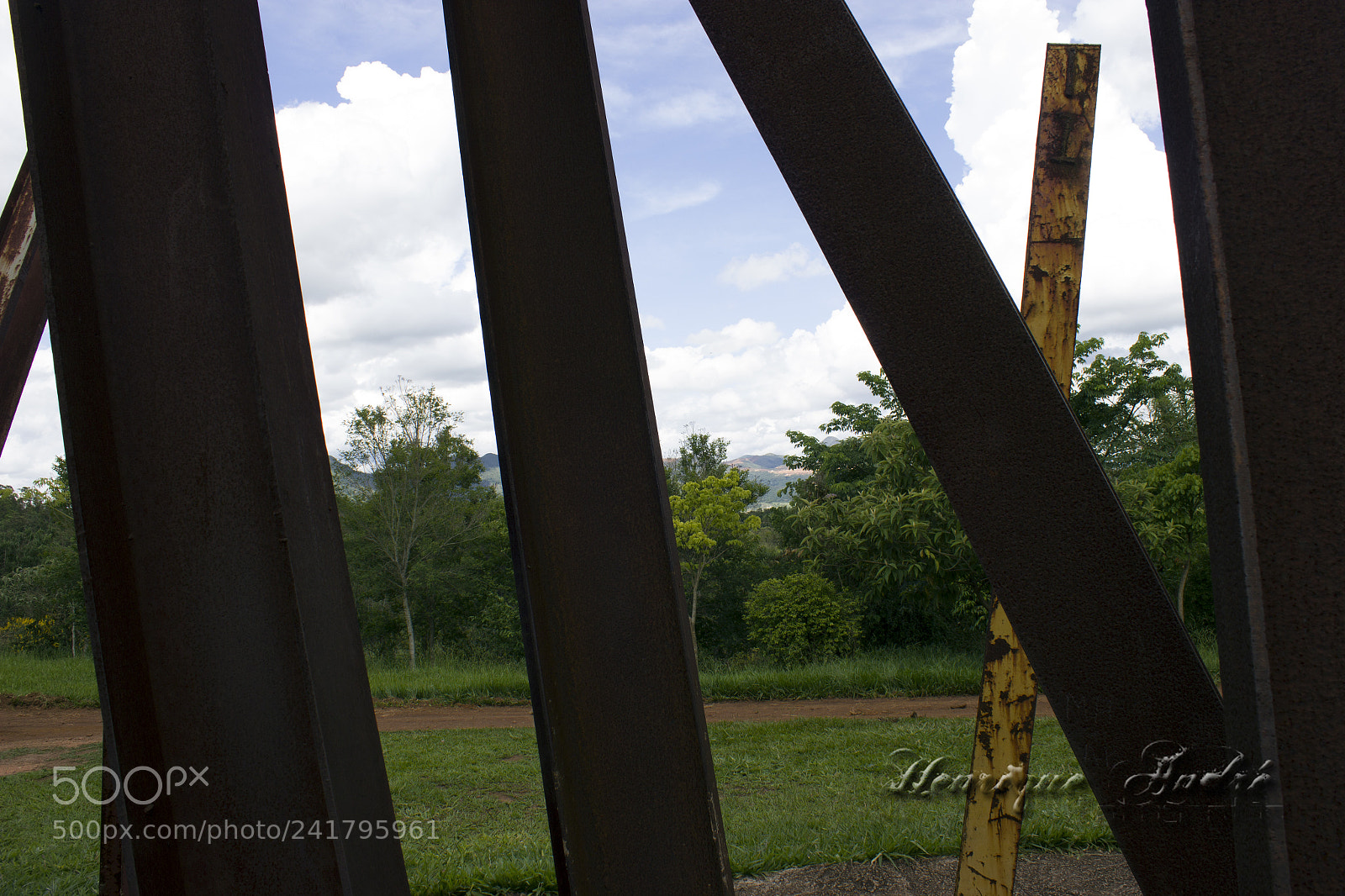 Canon EOS 600D (Rebel EOS T3i / EOS Kiss X5) sample photo. Inhotim - mg photography