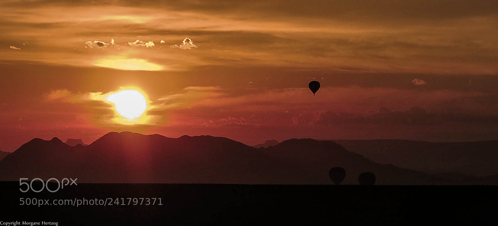 Canon PowerShot G1 X sample photo. Sunrise, climbing balloon photography