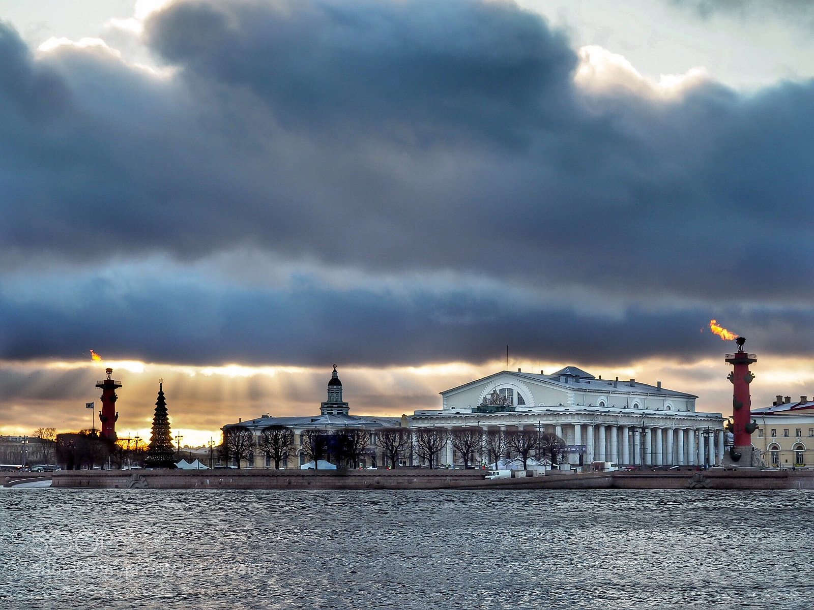 Olympus PEN E-PL7 sample photo. Arrow of vasilyevsky island photography