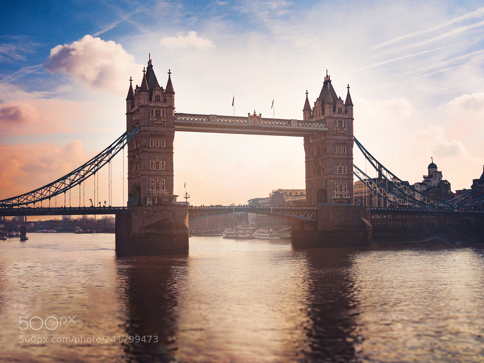 Olympus OM-D E-M10 II sample photo. Tower bridge in the photography