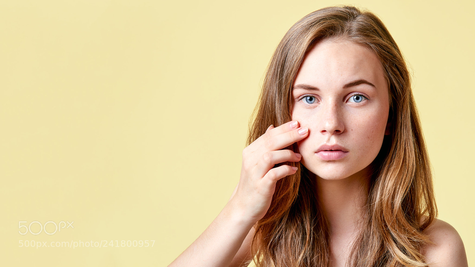 Nikon D810 sample photo. Young redhead teenager with photography